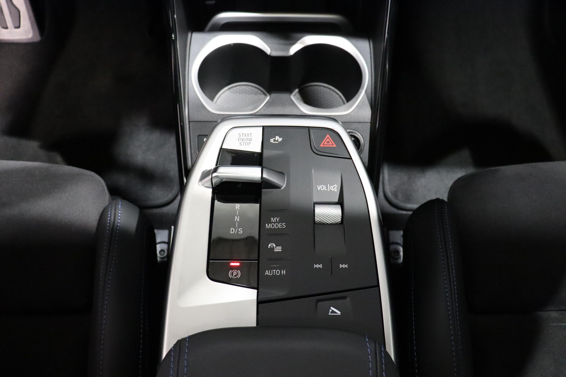 BMW X1 M35i-image-11