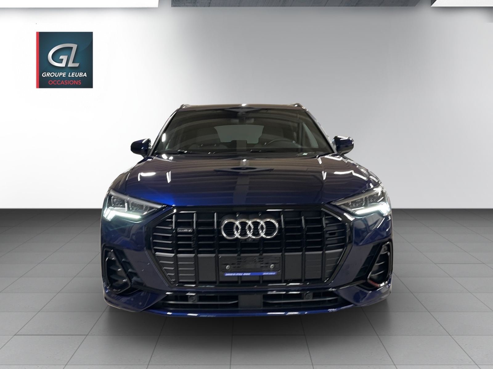 AUDI Q3 45 TFSI S line quattro-image-1