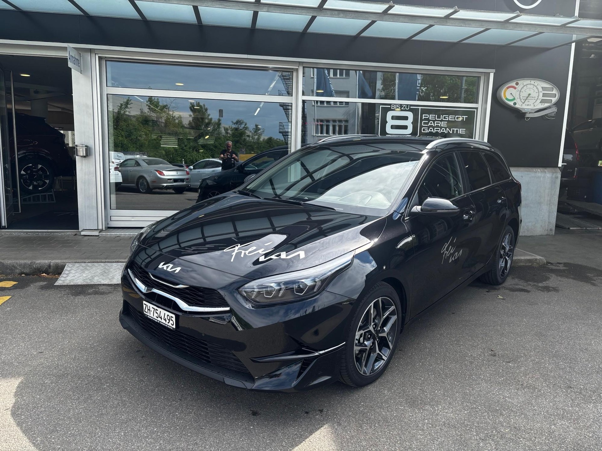 KIA Ceed SW 1.5 T-GDi Power-image-1