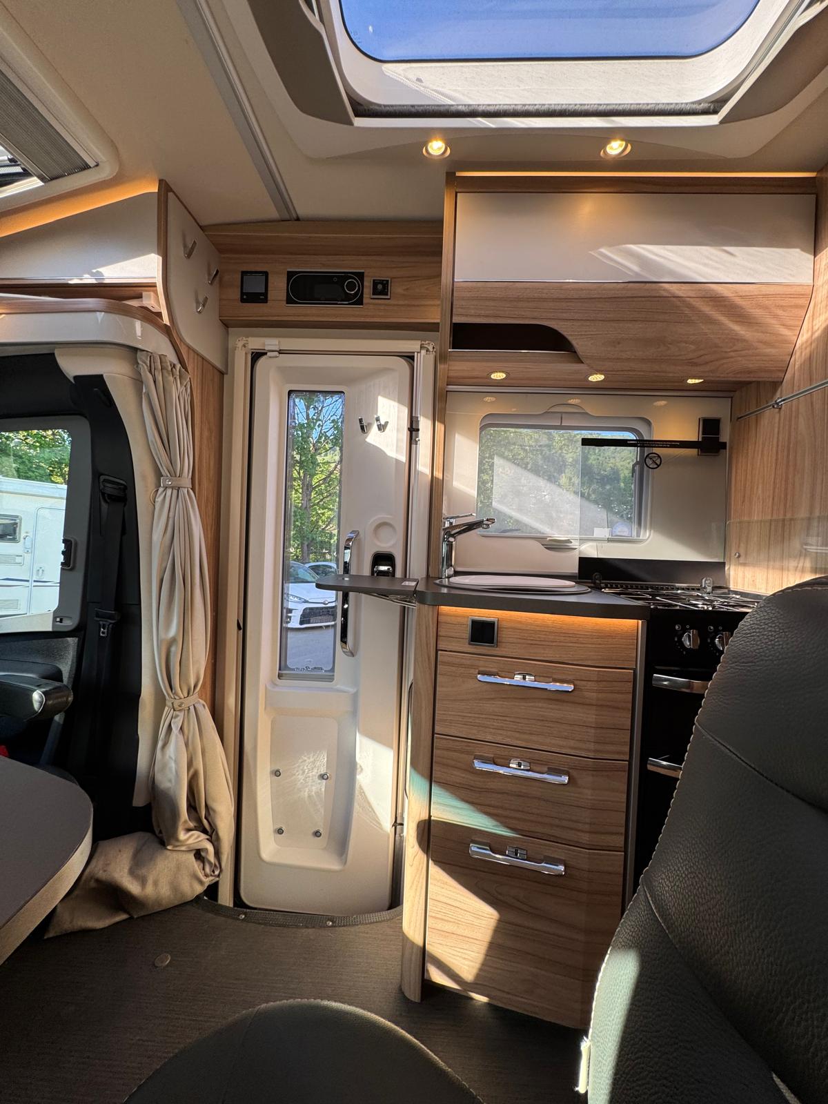 MERCEDES-BENZ Sprinter 419 CDI Standard 7G-TRONIC 4x4 3.0 V6 190.PS AUTOMAT-image-14