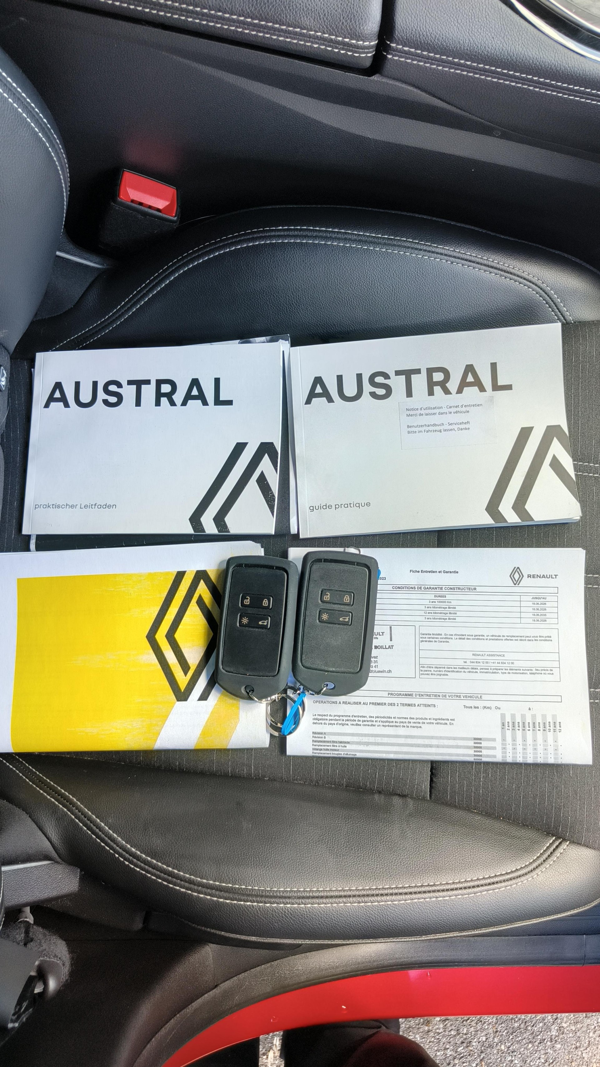 RENAULT Austral 1.3 MHEV 160 Techno A-image-9