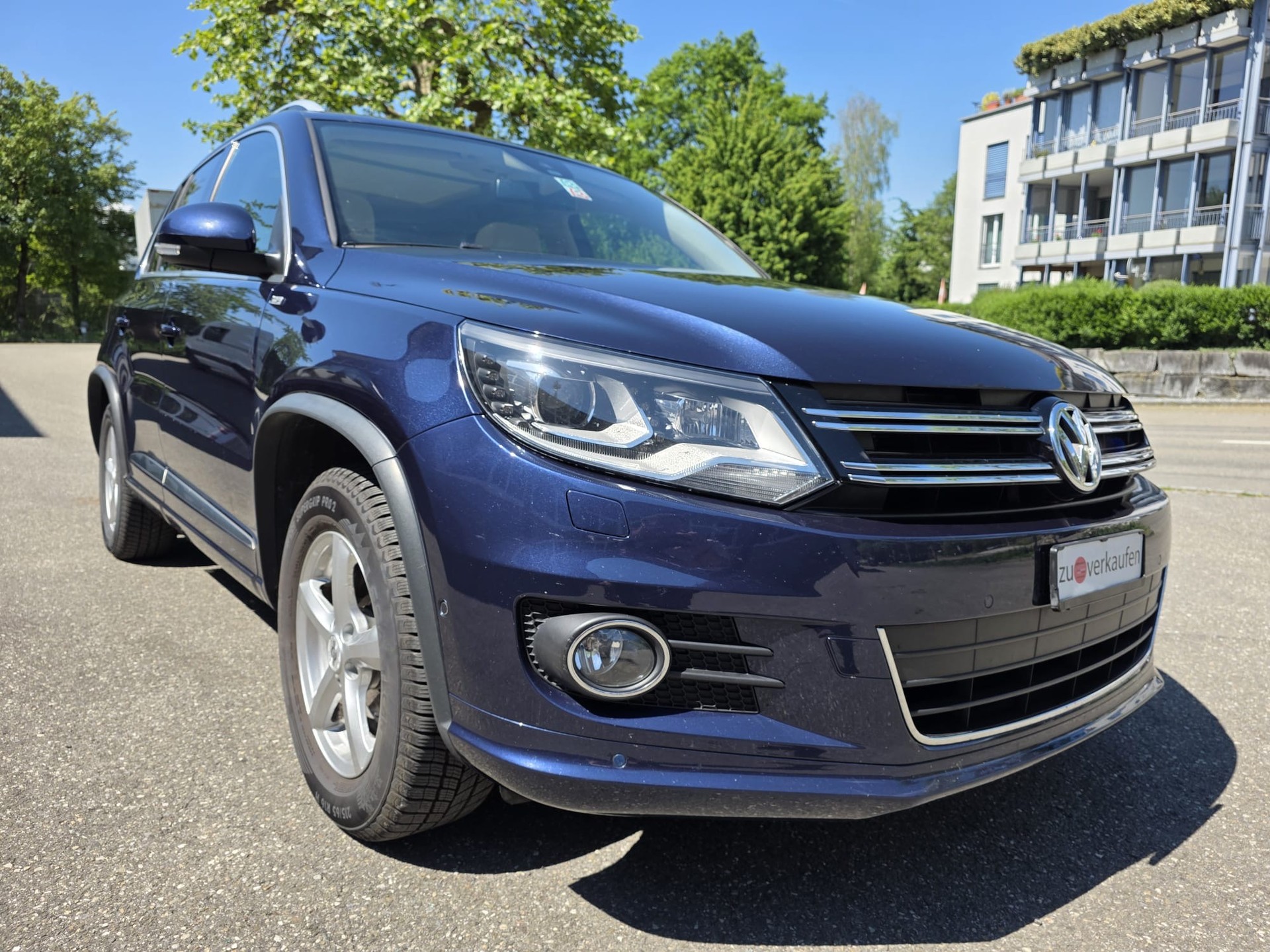 VW Tiguan 2.0 TDI BMT Cup 4Motion DSG-image-2