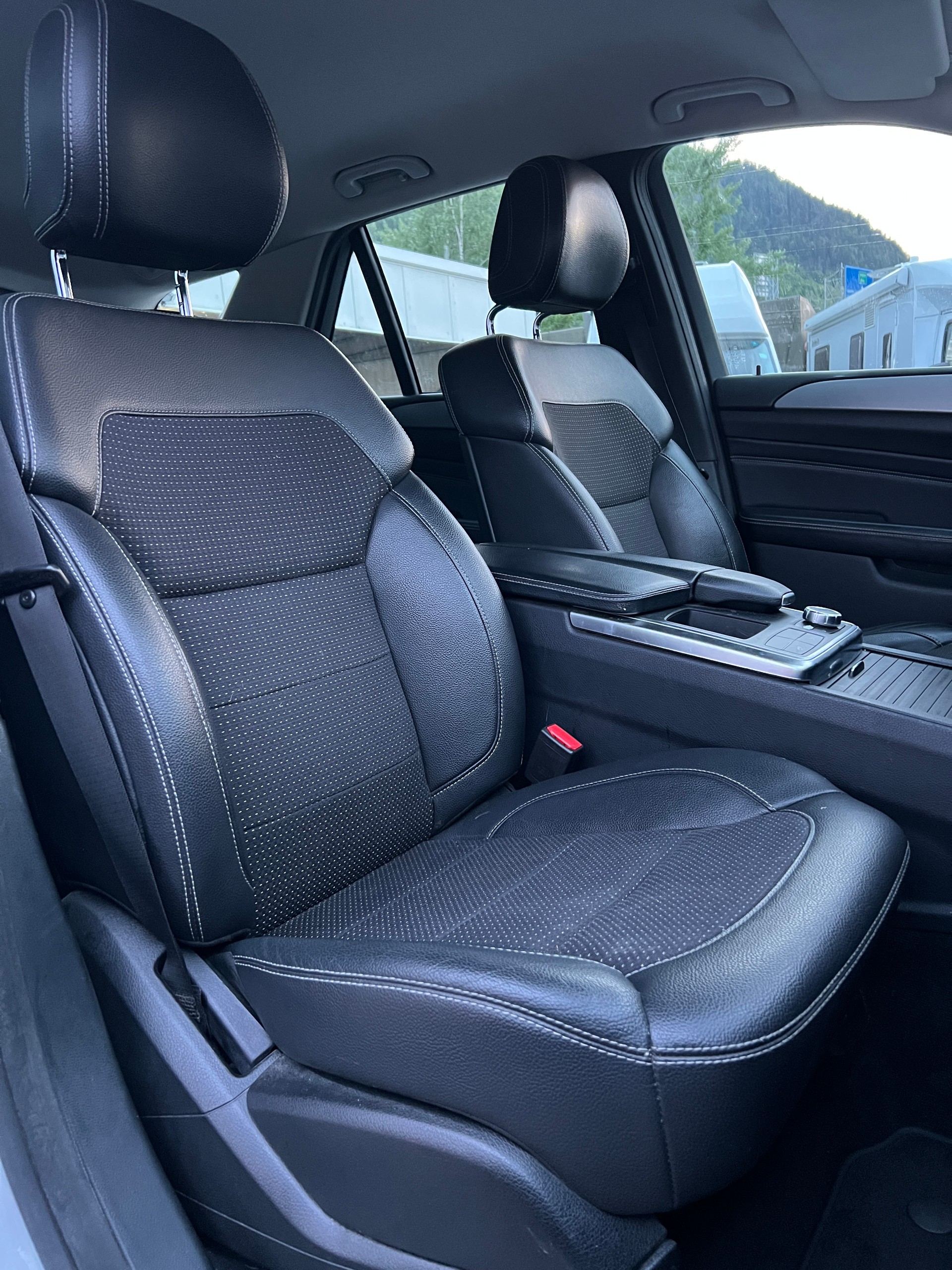 MERCEDES-BENZ ML 350 BlueTEC 4Matic 7G-Tronic-image-7