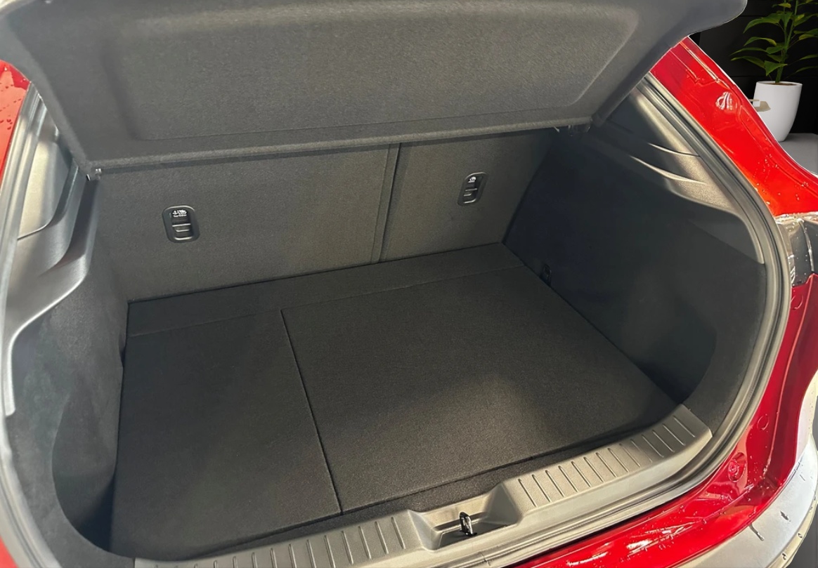 MAZDA CX-30 SKYACTIV-G 140 M Hybrid Exclusive Line FWD AT-image-8