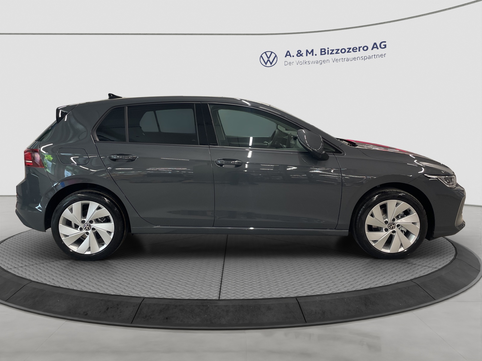 VW Golf 1.5 e TSI mHEV United DSG-image-5