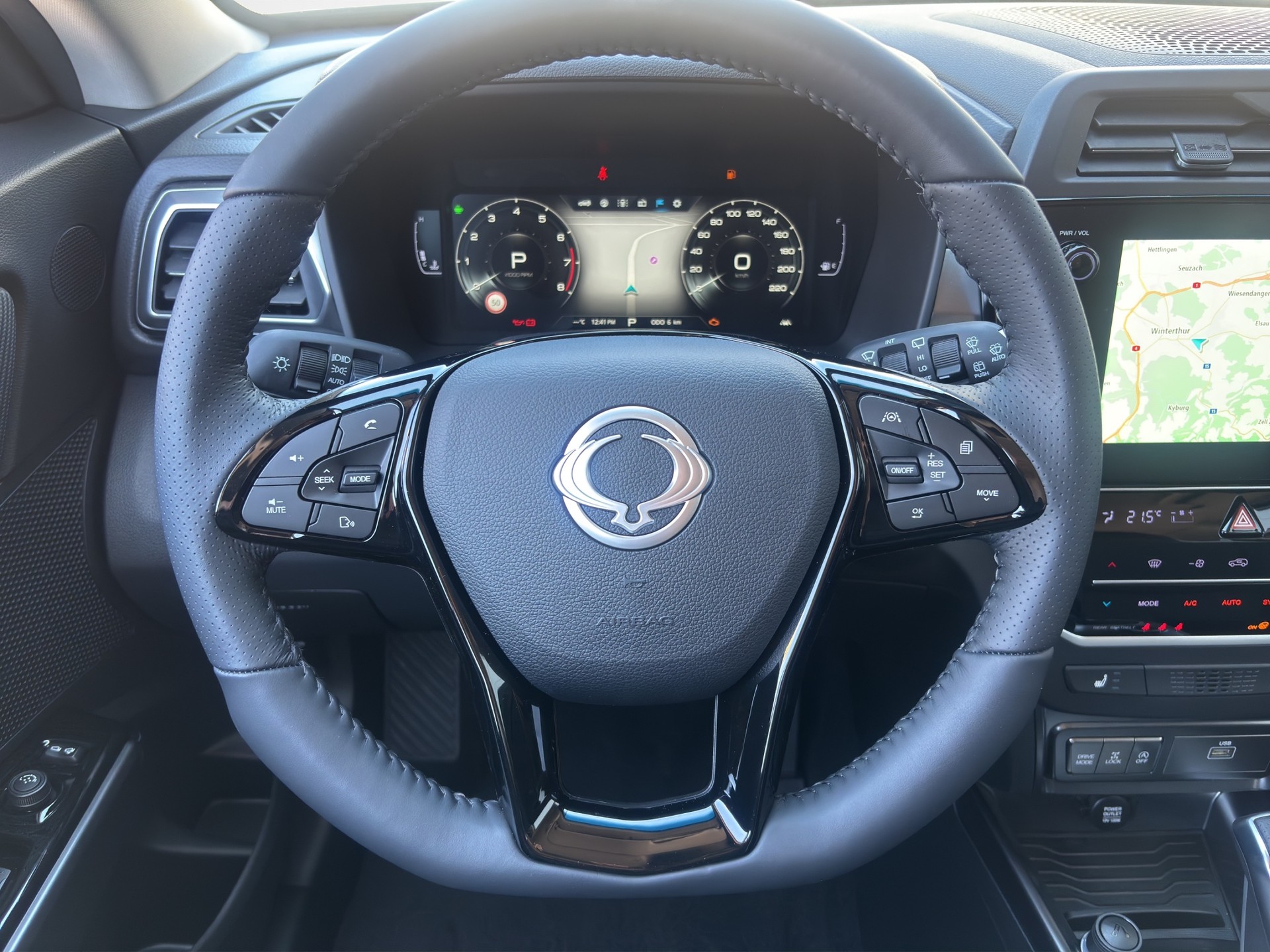 KGM-SsangYong Tivoli 1.5 T-Gdi Platinum 4WD-image-6