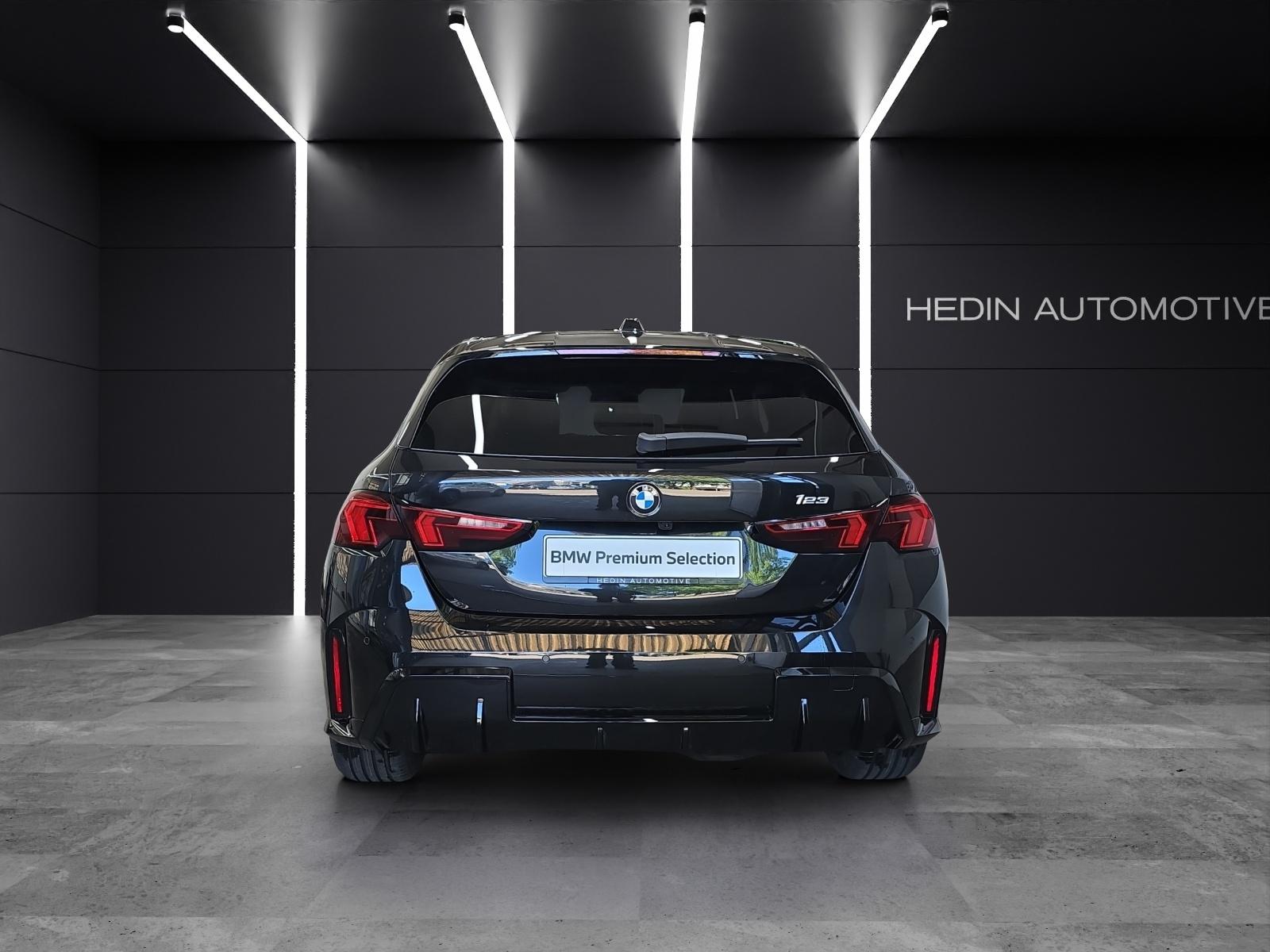 BMW 123 xDrive-image-6