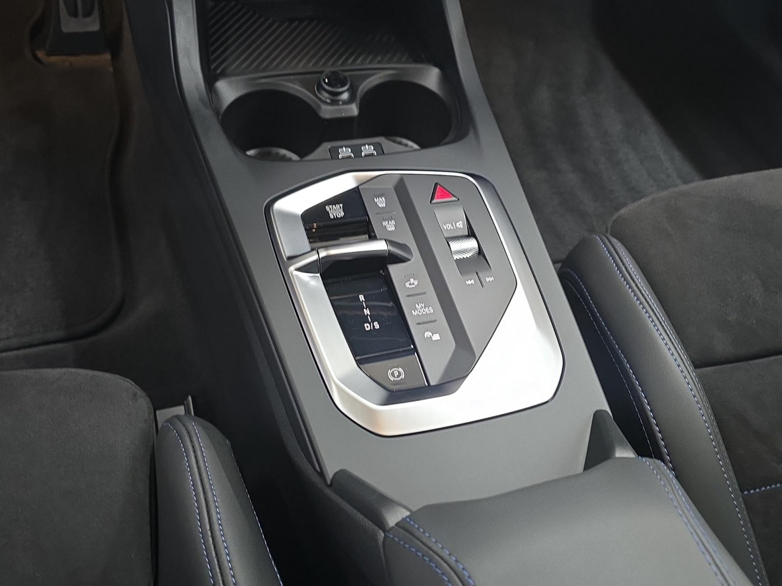 BMW 123 xDrive-image-14