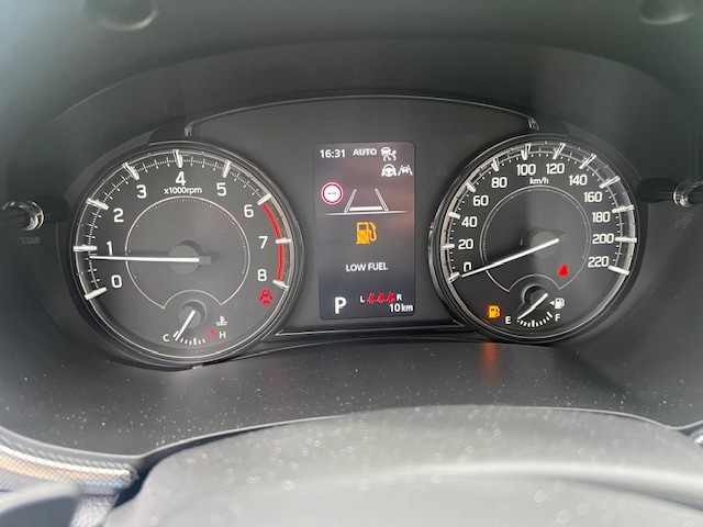 SUZUKI Vitara 1.4 Boosterjet Sakura Top 4x4 Hybrid Automatic-image-14