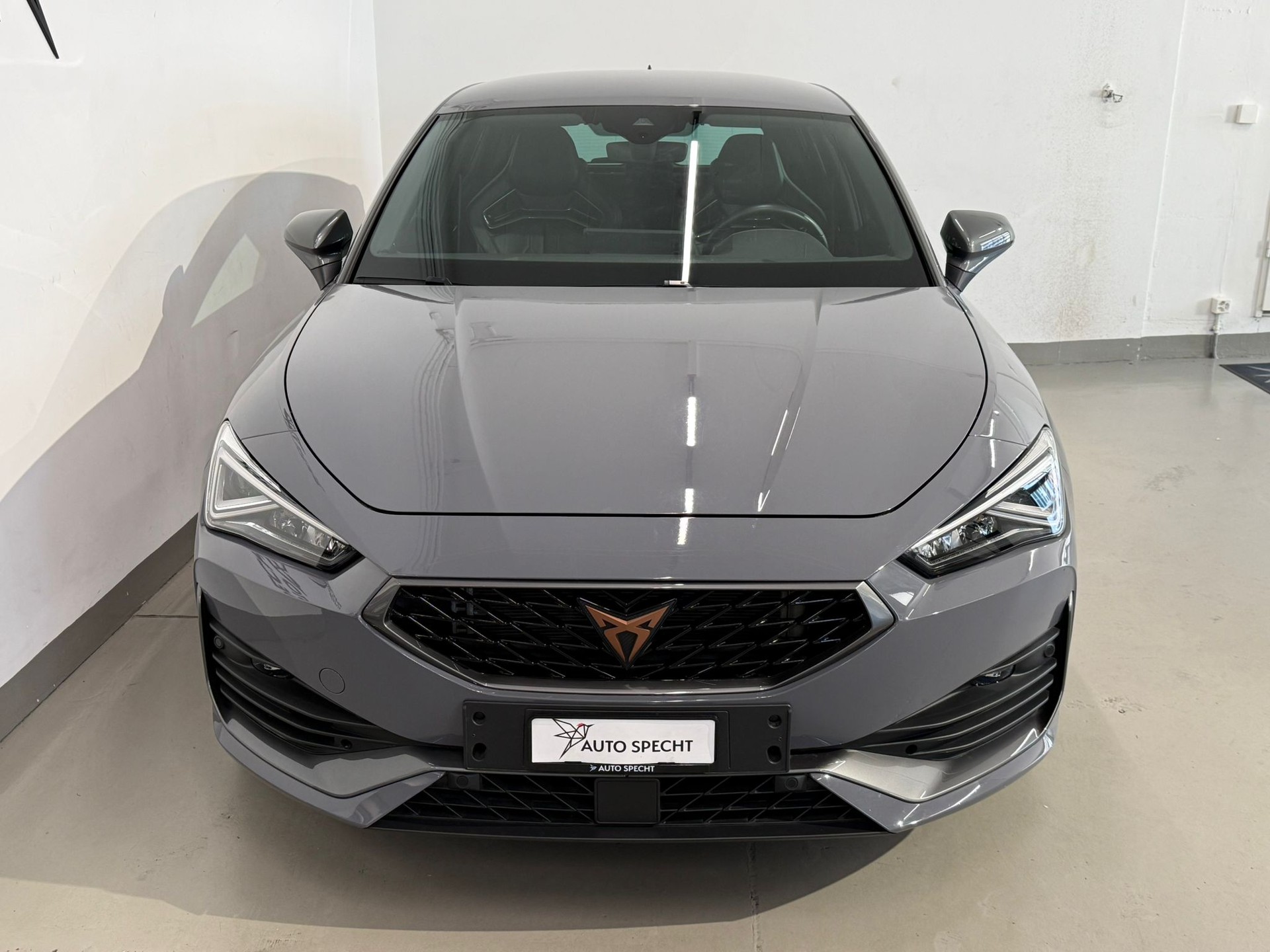 CUPRA LEON VZ CUP 2.0 TSI DSG-showroom-element-2