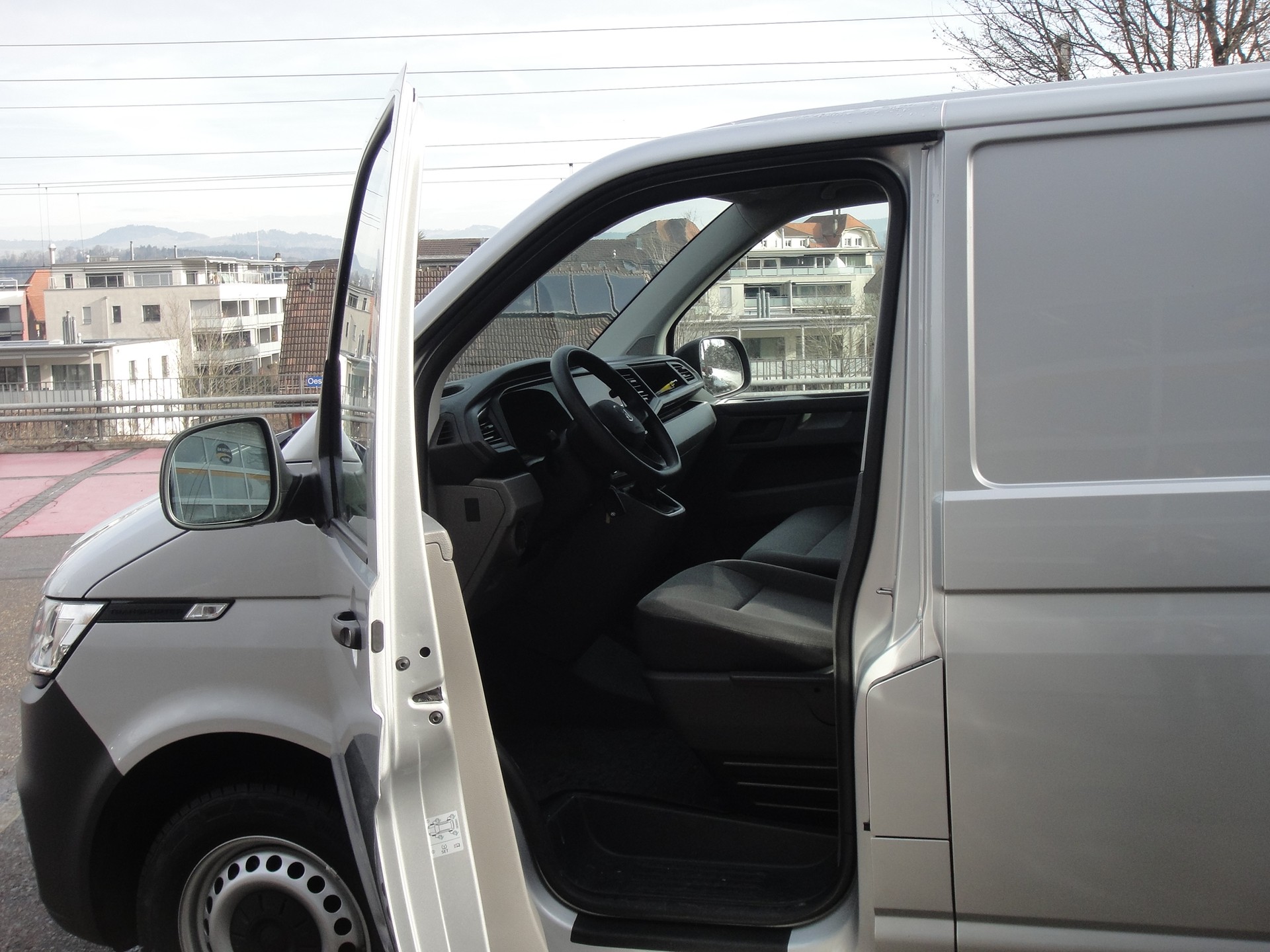 VW T6.1 2.0 TDI-image-6