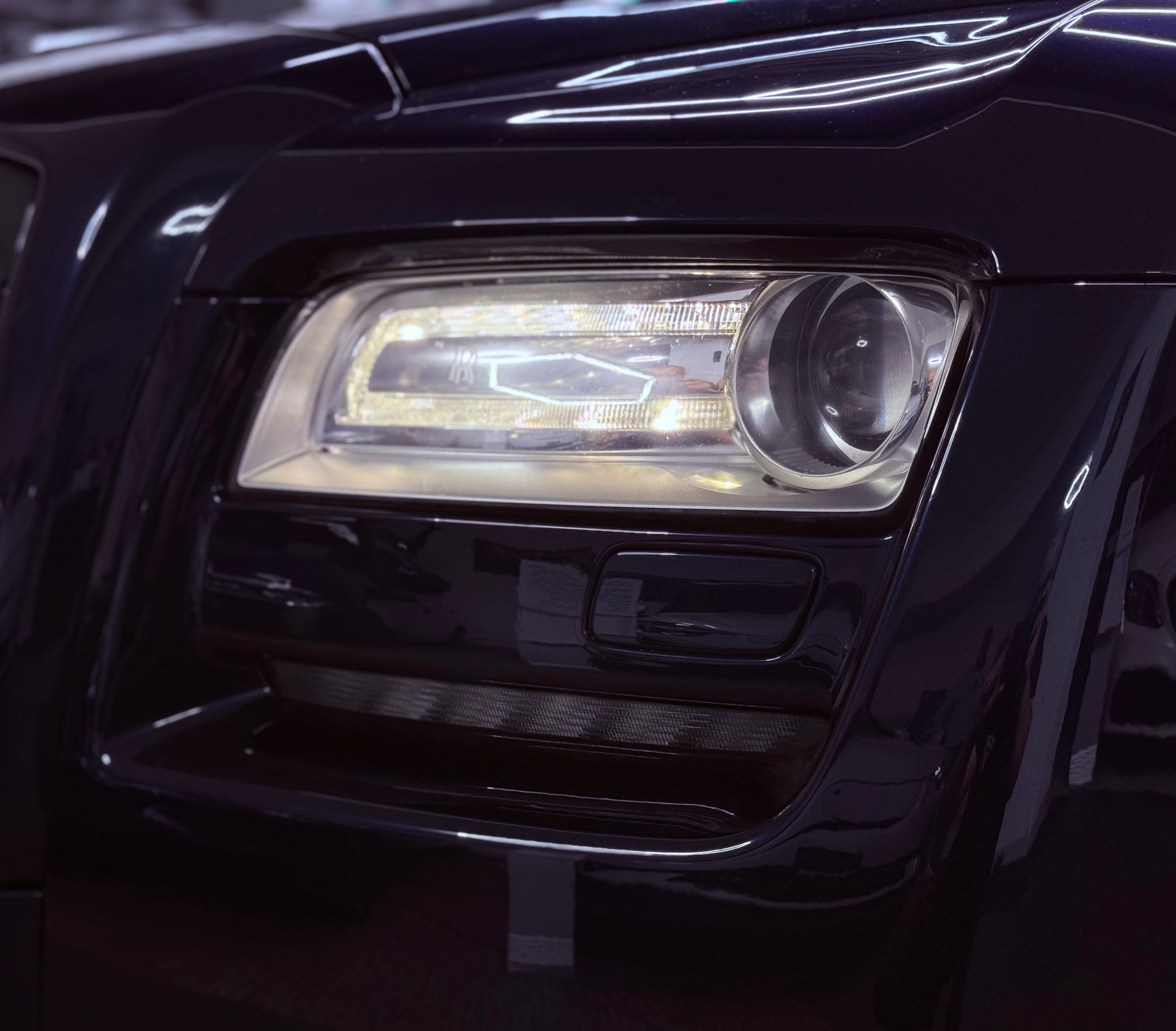 ROLLS-ROYCE Ghost 6.6 V12 EWB-image-8