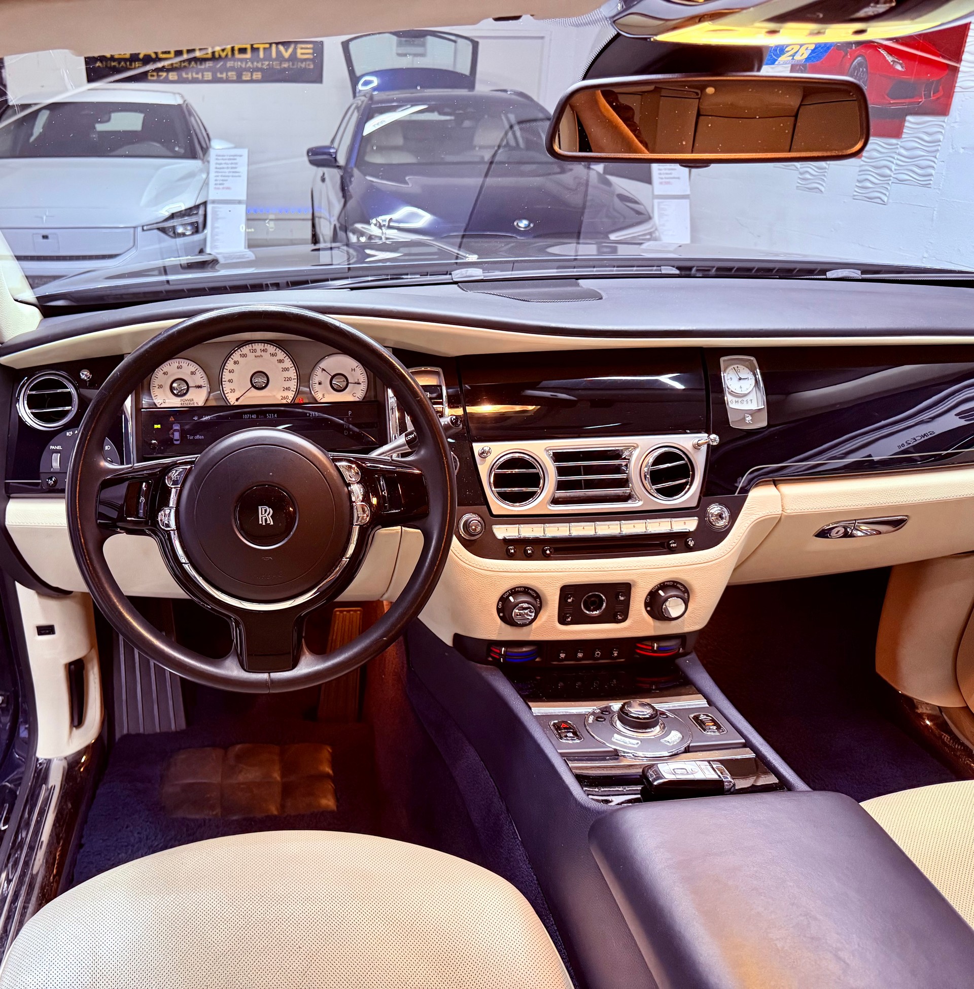 ROLLS-ROYCE Ghost 6.6 V12 EWB-image-12