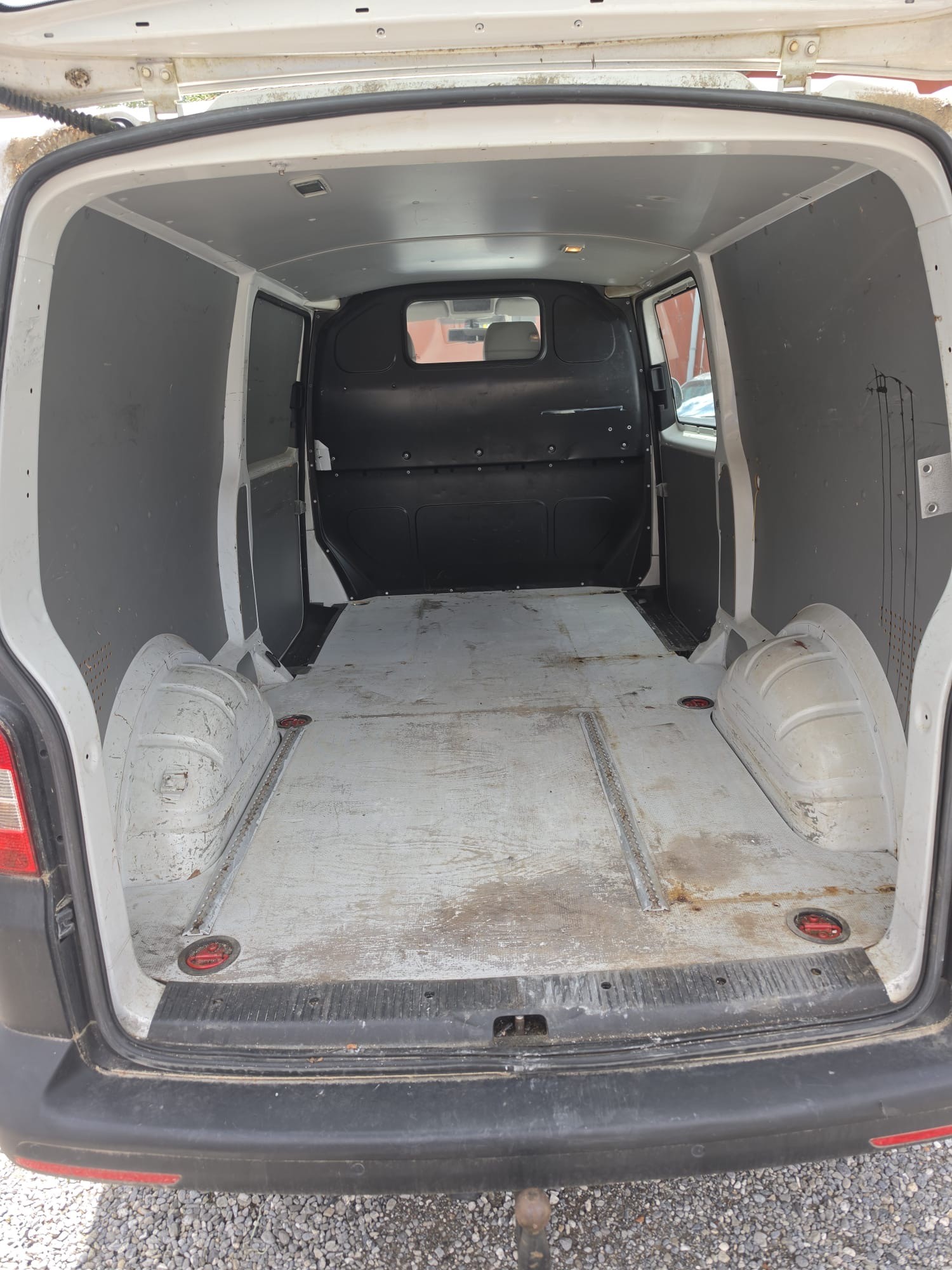 VW T5 2.0 Bi-TDI 4Motion DSG-image-6