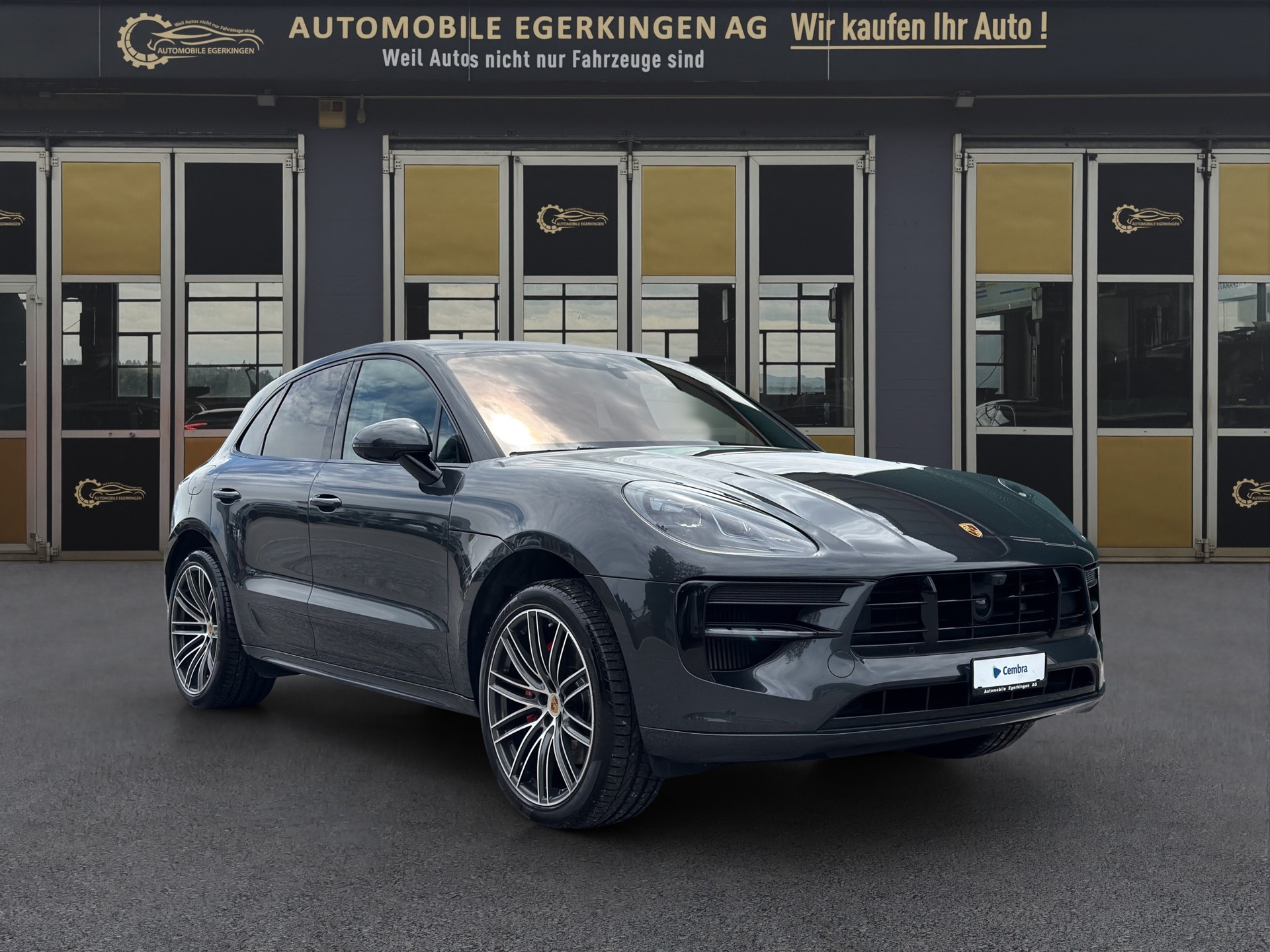 PORSCHE Macan 2.9 V6 GTS-image-2
