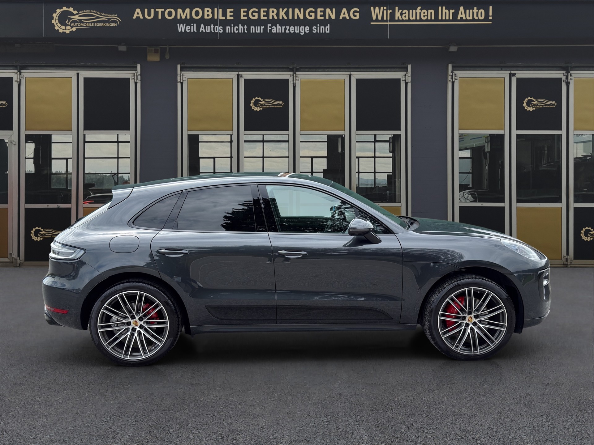 PORSCHE Macan 2.9 V6 GTS-image-3