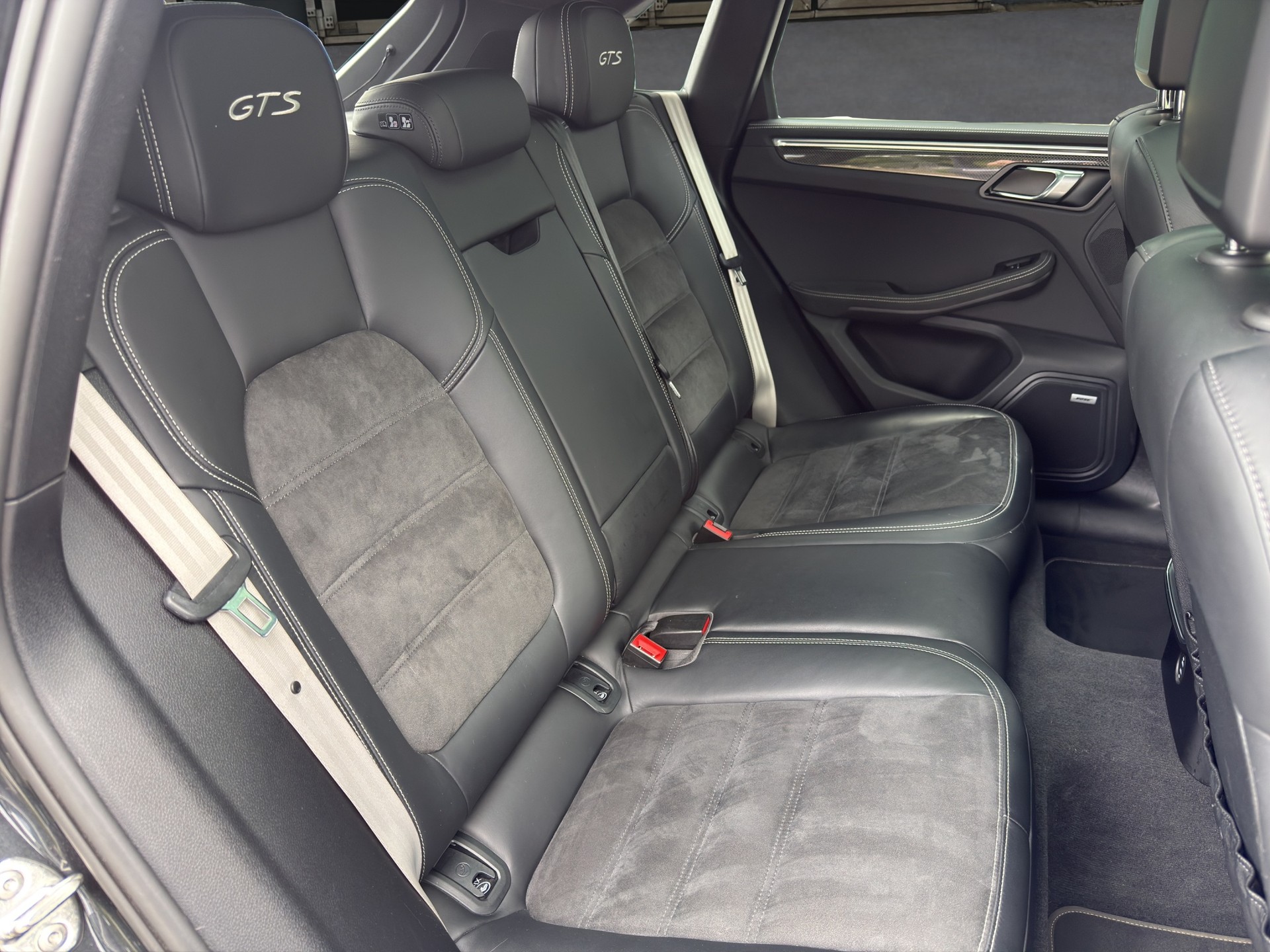 PORSCHE Macan 2.9 V6 GTS-image-13
