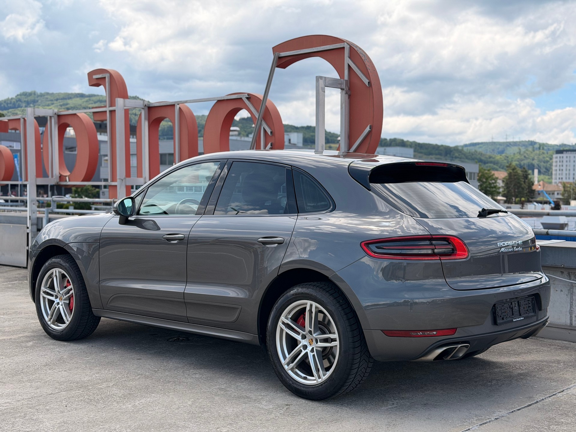 PORSCHE Macan Turbo PDK-image-6
