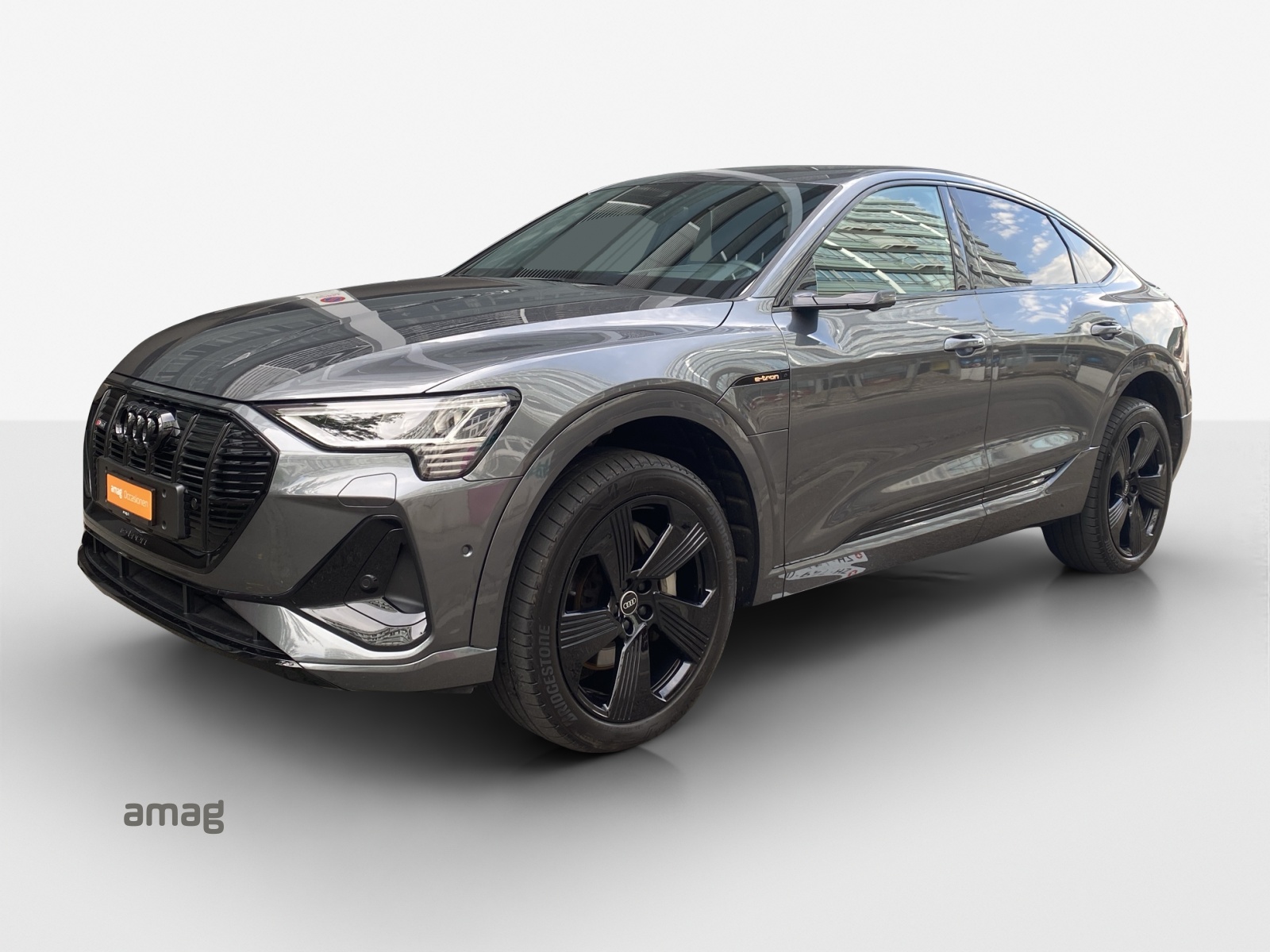 AUDI e-tron 55 Sportback S Line quattro-image-0