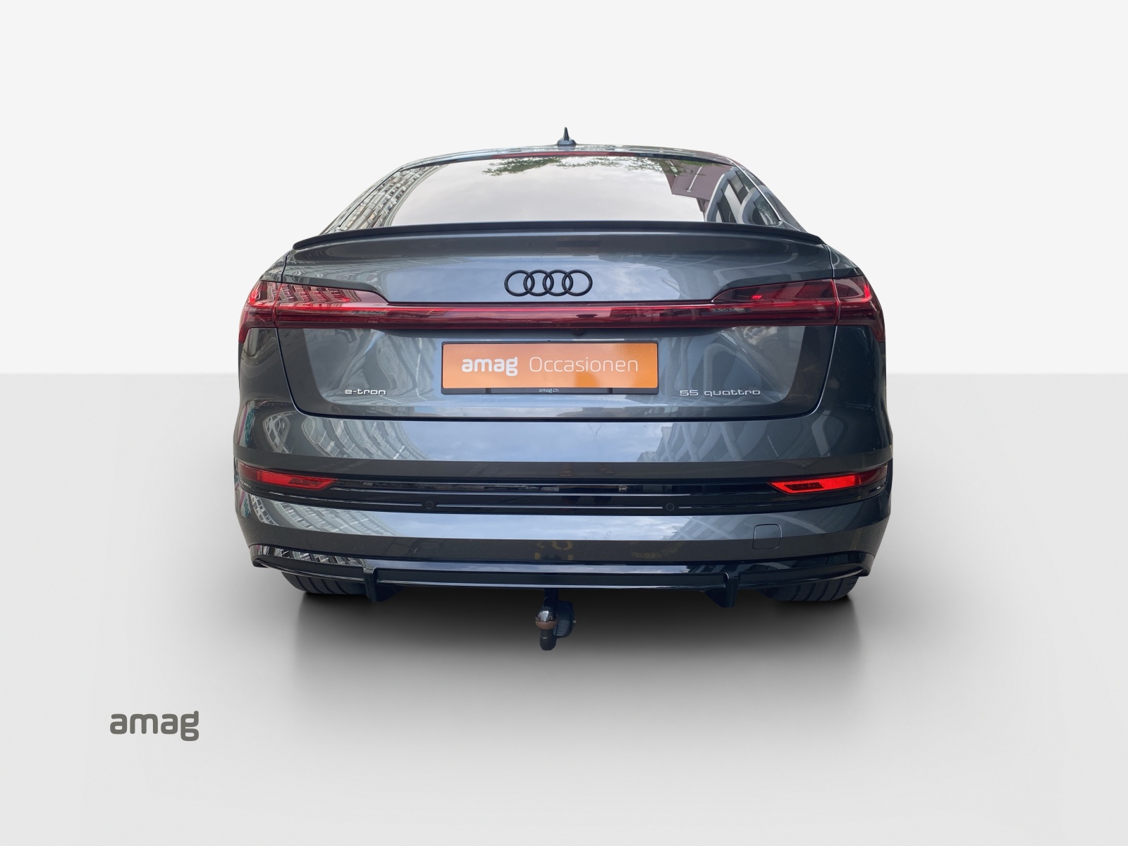 AUDI e-tron 55 Sportback S Line quattro-image-3