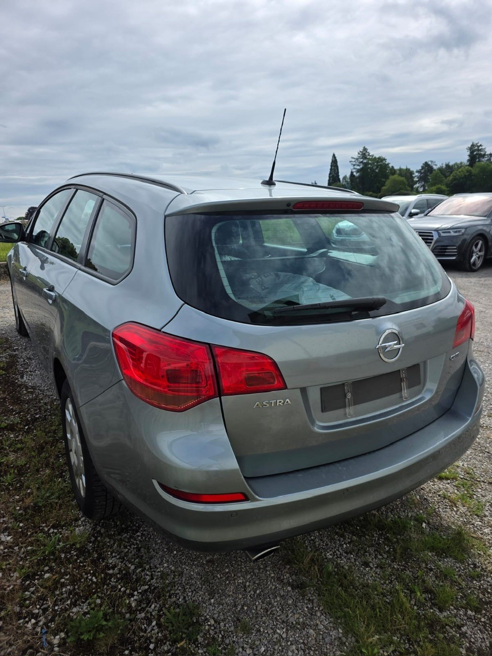 OPEL Astra SportsTourer 2.0 CDTi Cosmo Automatic-image-3