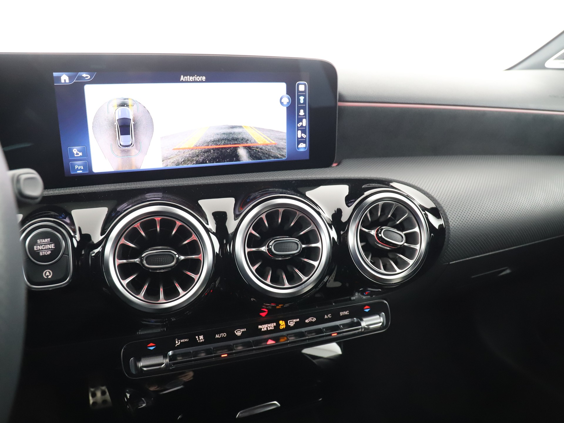 MERCEDES-BENZ A AMG 35 4Matic 8G-DCT-image-14