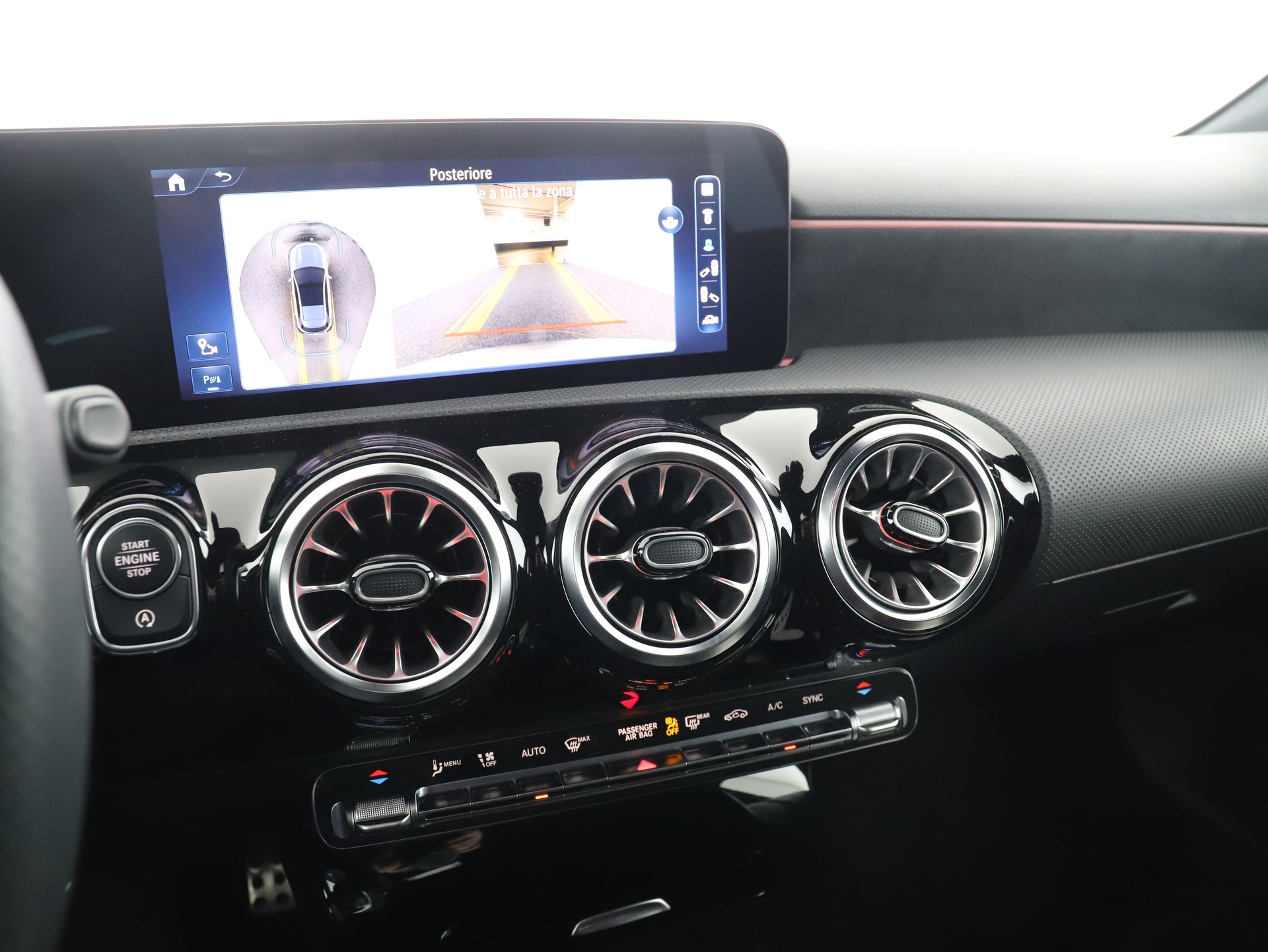 MERCEDES-BENZ A AMG 35 4Matic 8G-DCT-image-13