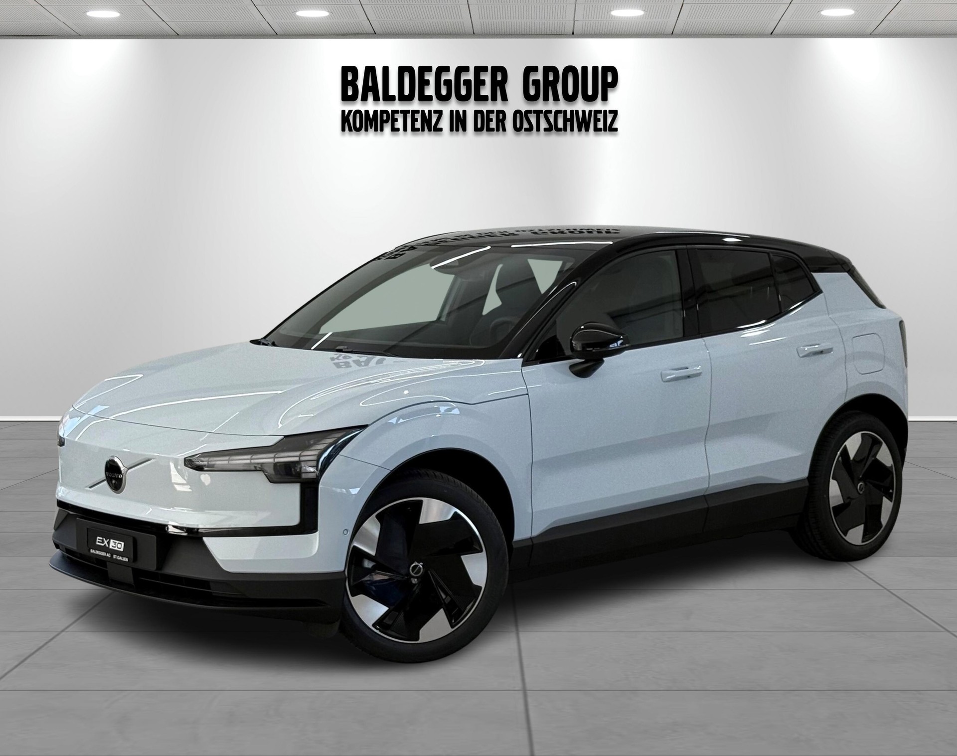 VOLVO EX 30 E60 Twin Ultra Performanc-image-0