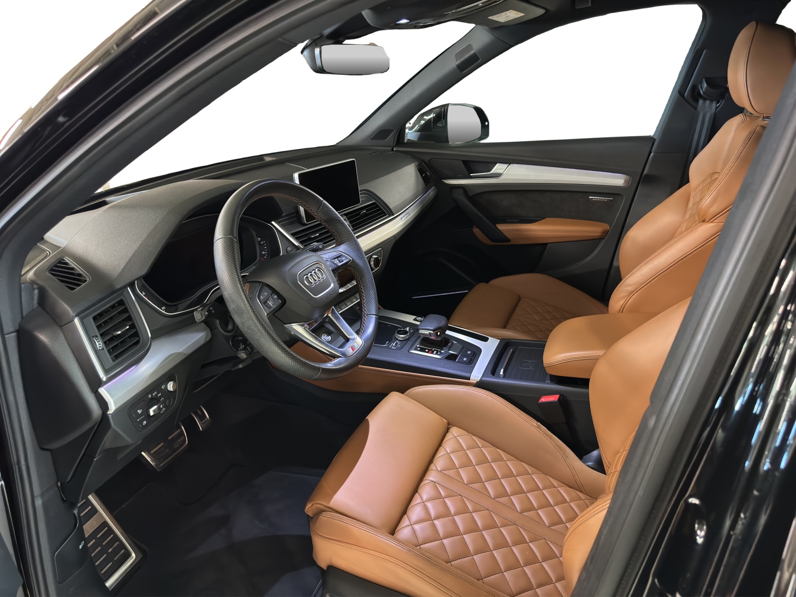 AUDI Q5 45 TFSI sport quattro S-tronic-image-9