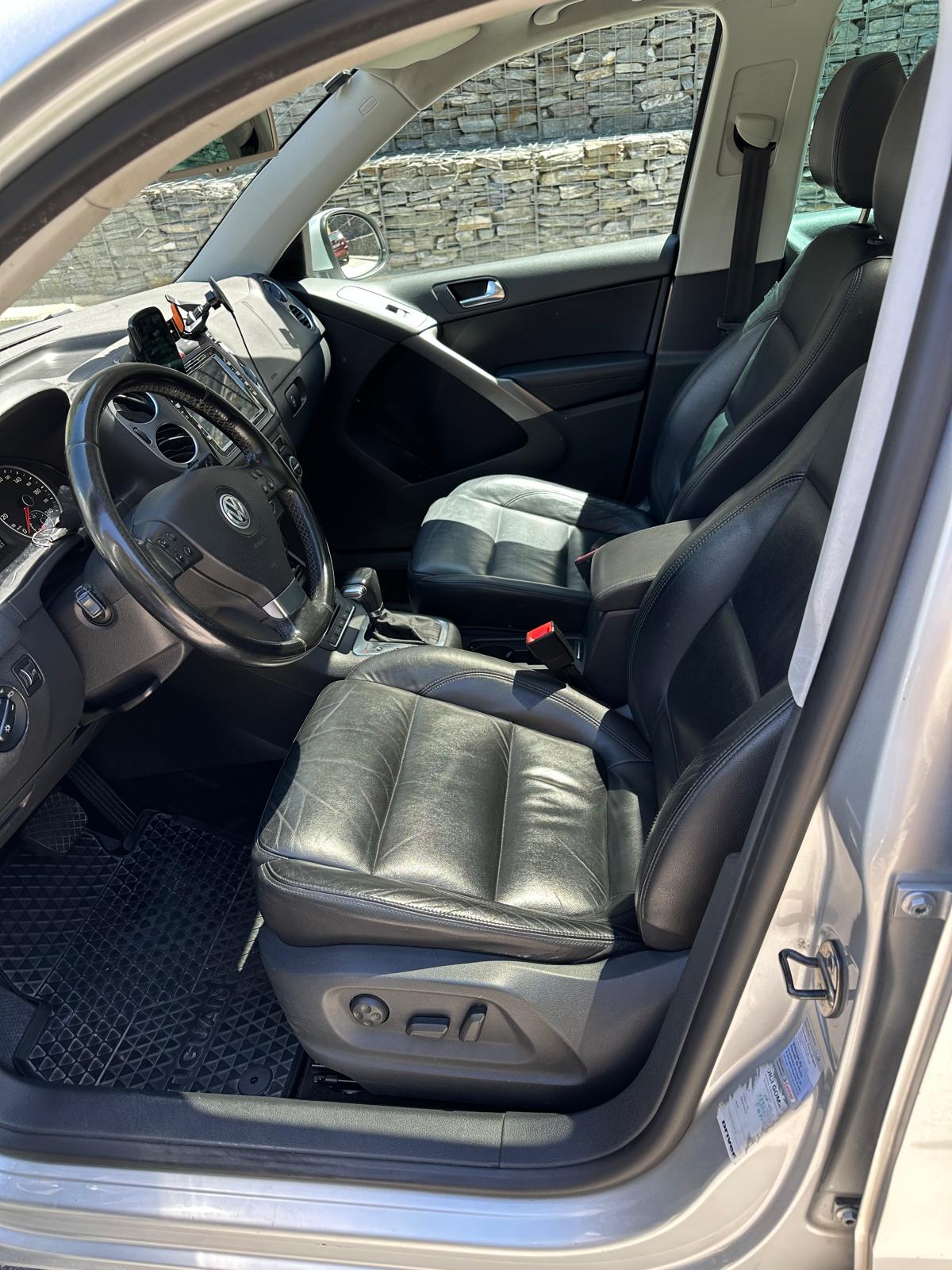 VW 2.0 TDI 140 Sport & Style-image-2