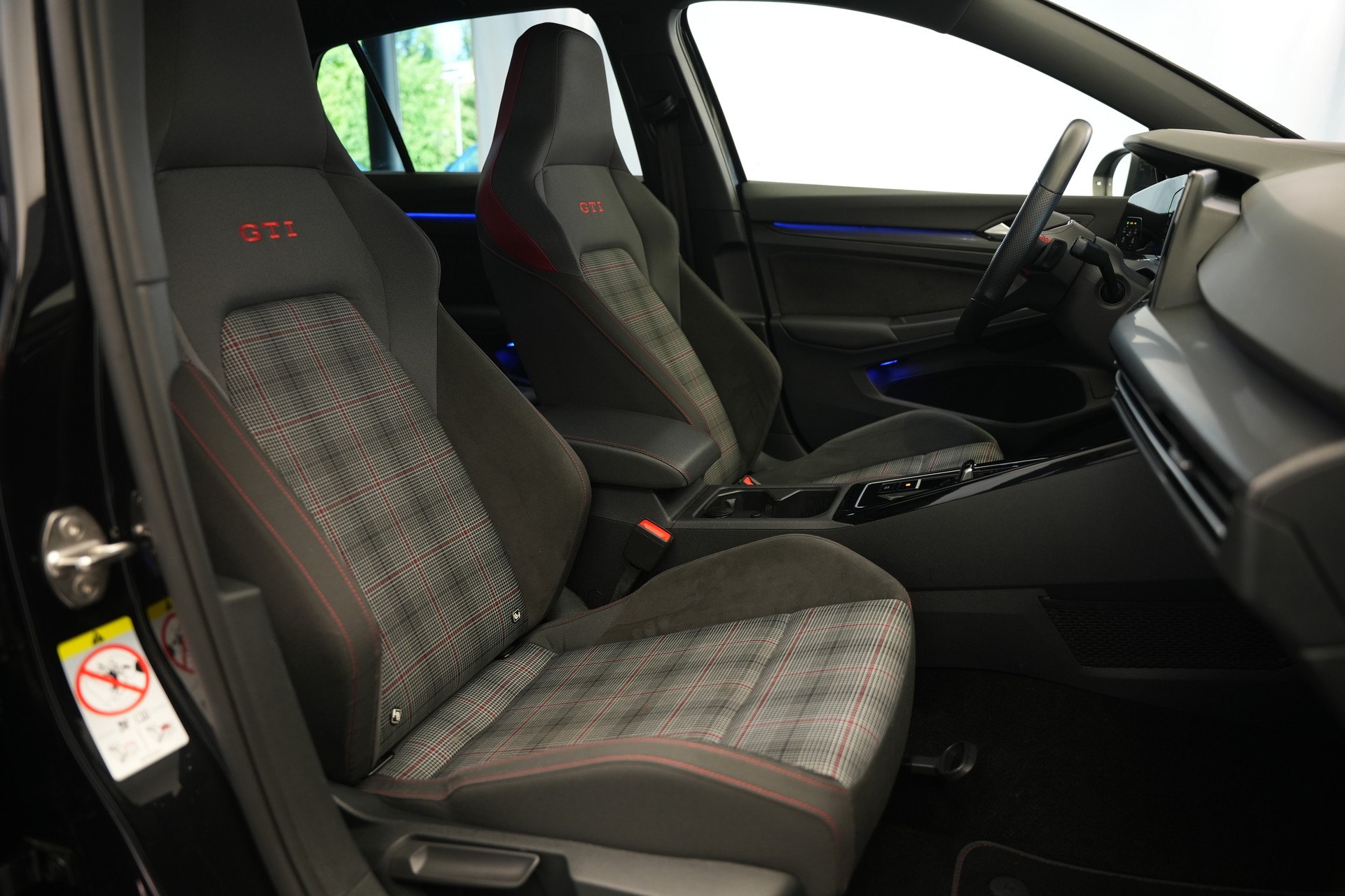 VW Golf 2.0 TSI GTI DSG *Black Style*-image-14