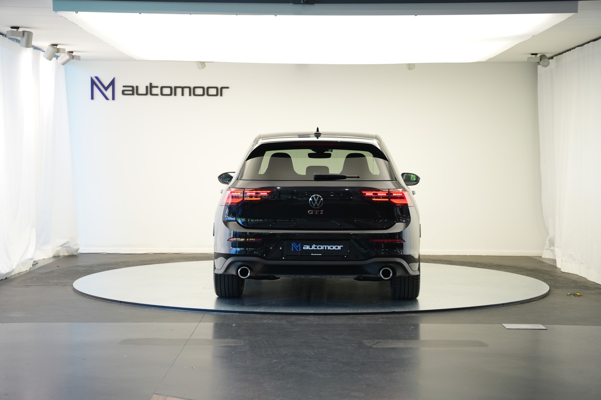 VW Golf 2.0 TSI GTI DSG *Black Style*-image-5
