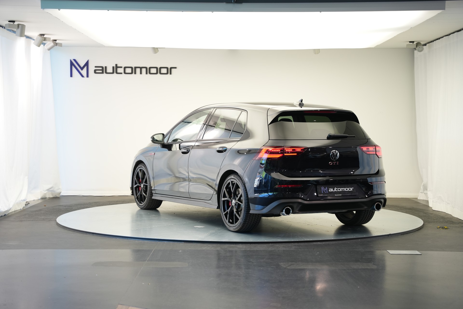 VW Golf 2.0 TSI GTI DSG *Black Style*-image-6