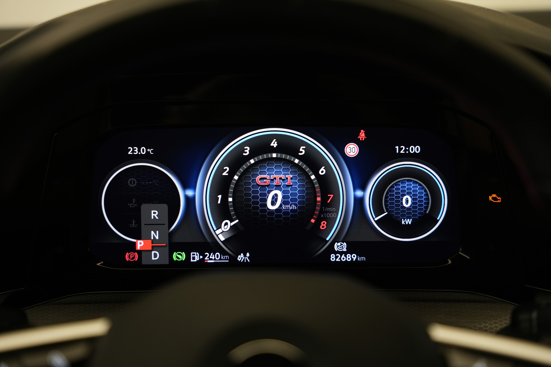 VW Golf 2.0 TSI GTI DSG *Black Style*-image-23