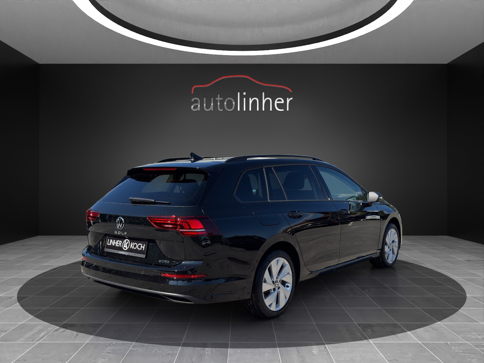 VW Golf Variant 1.5 eTSI mHEV Business-image-4