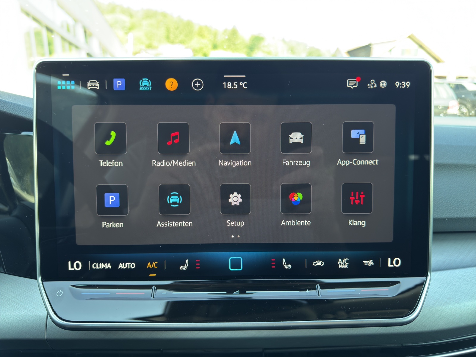 VW Golf Variant 1.5 eTSI mHEV Business-image-19