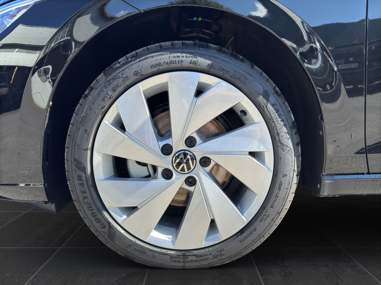 VW Golf Variant 1.5 eTSI mHEV Business-image-13