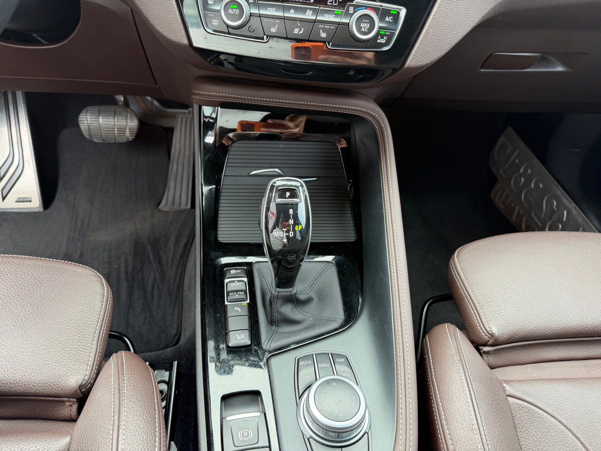 BMW X1 xDrive 20d M Sport Steptronic-image-10