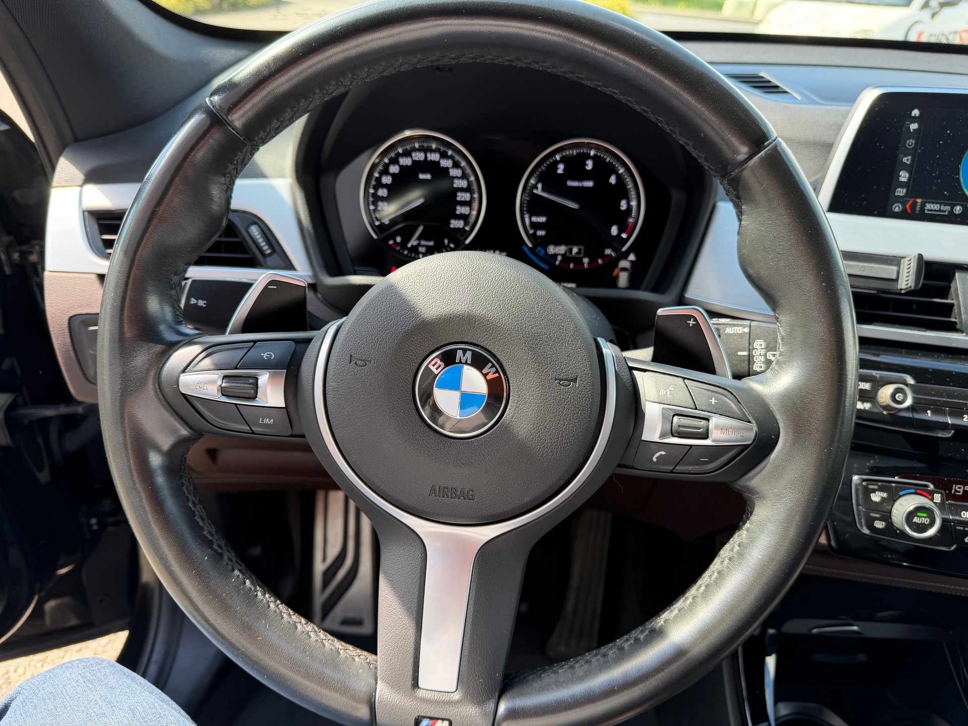 BMW X1 xDrive 20d M Sport Steptronic-image-10