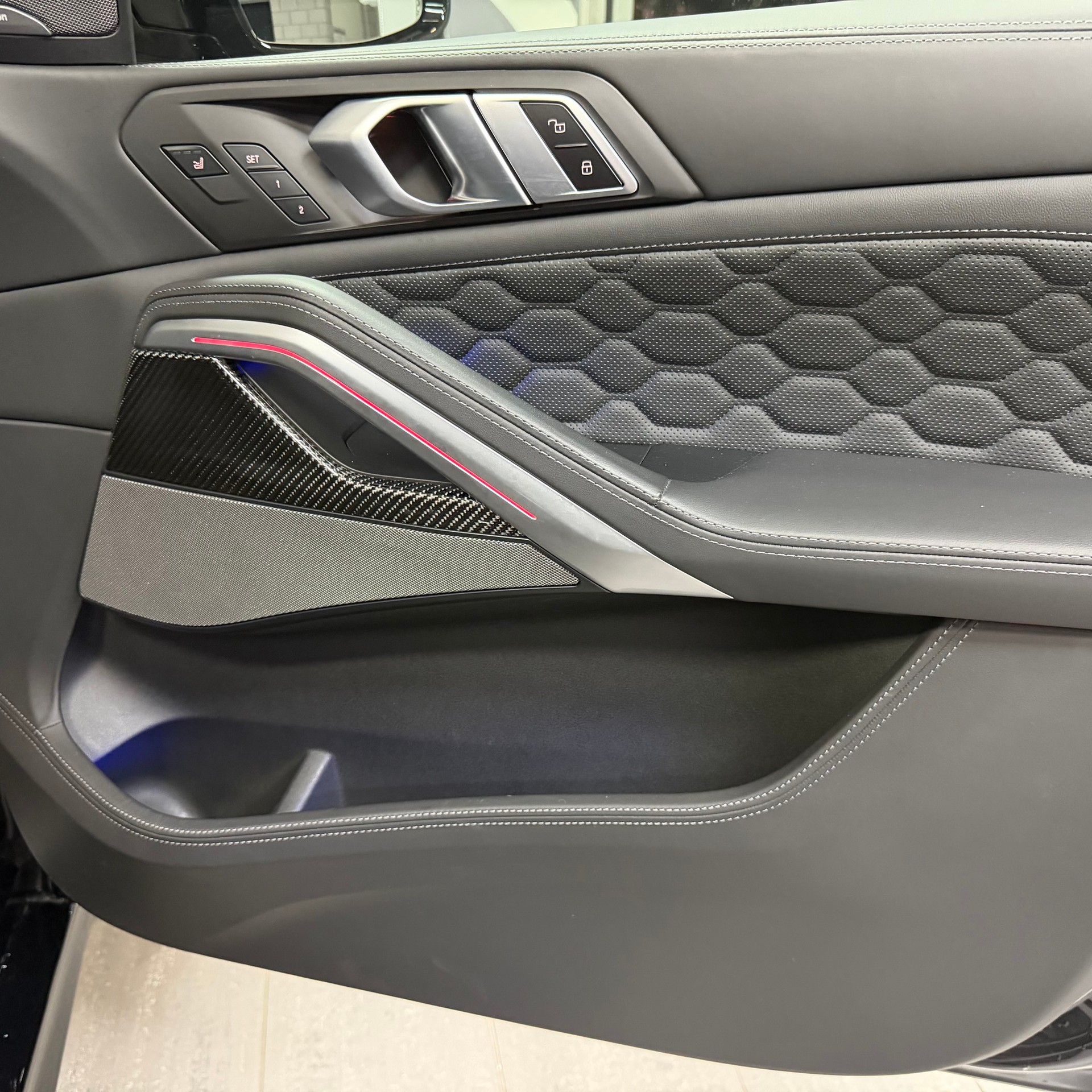 BMW X6M Steptronic M Competition *Softclose * Carbon * Skylounge * Headup * 360• * Gestik *-image-13