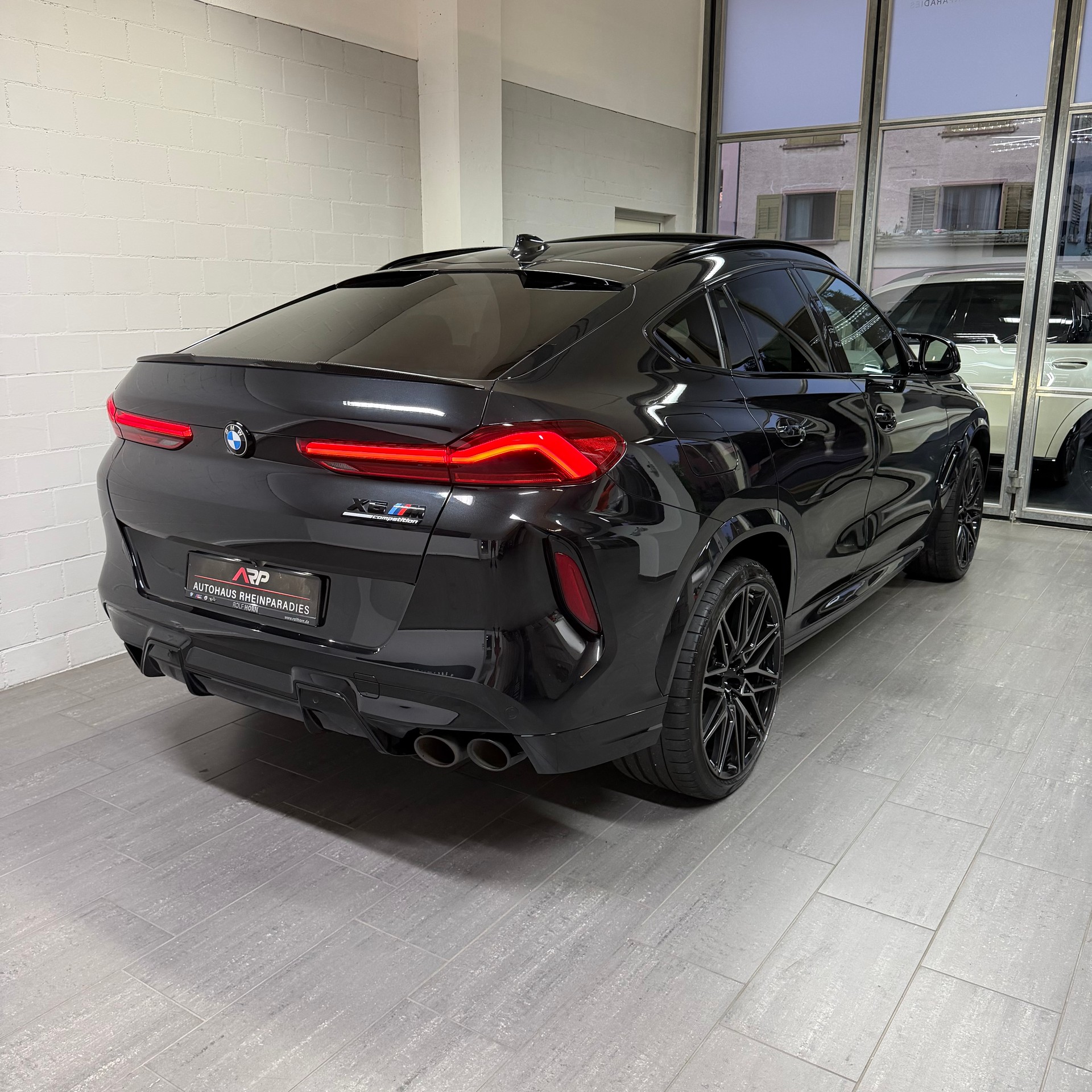 BMW X6M Steptronic M Competition *Softclose * Carbon * Skylounge * Headup * 360• * Gestik *-image-3
