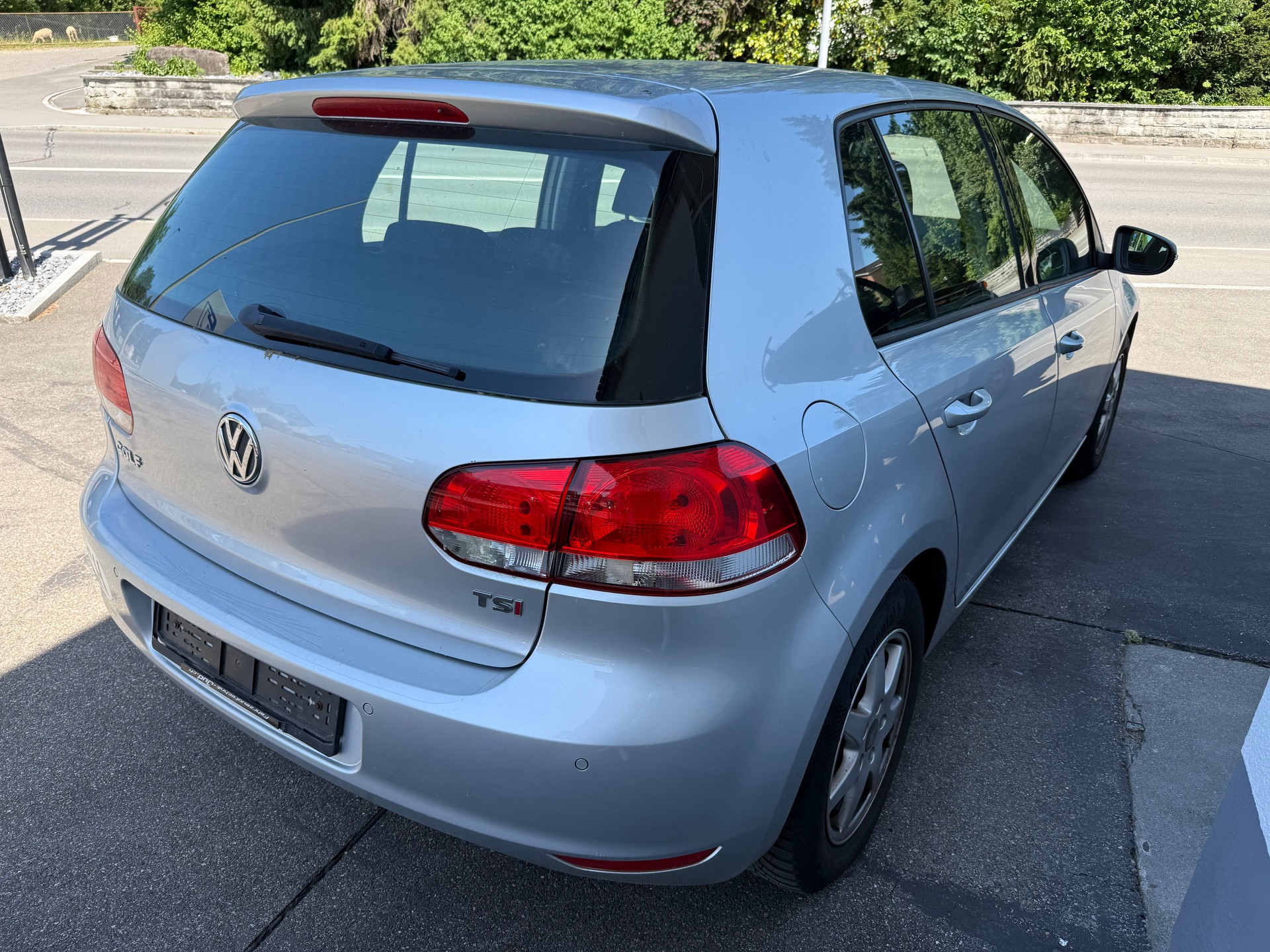 VW Golf 1.4 TSI Trendline-image-5