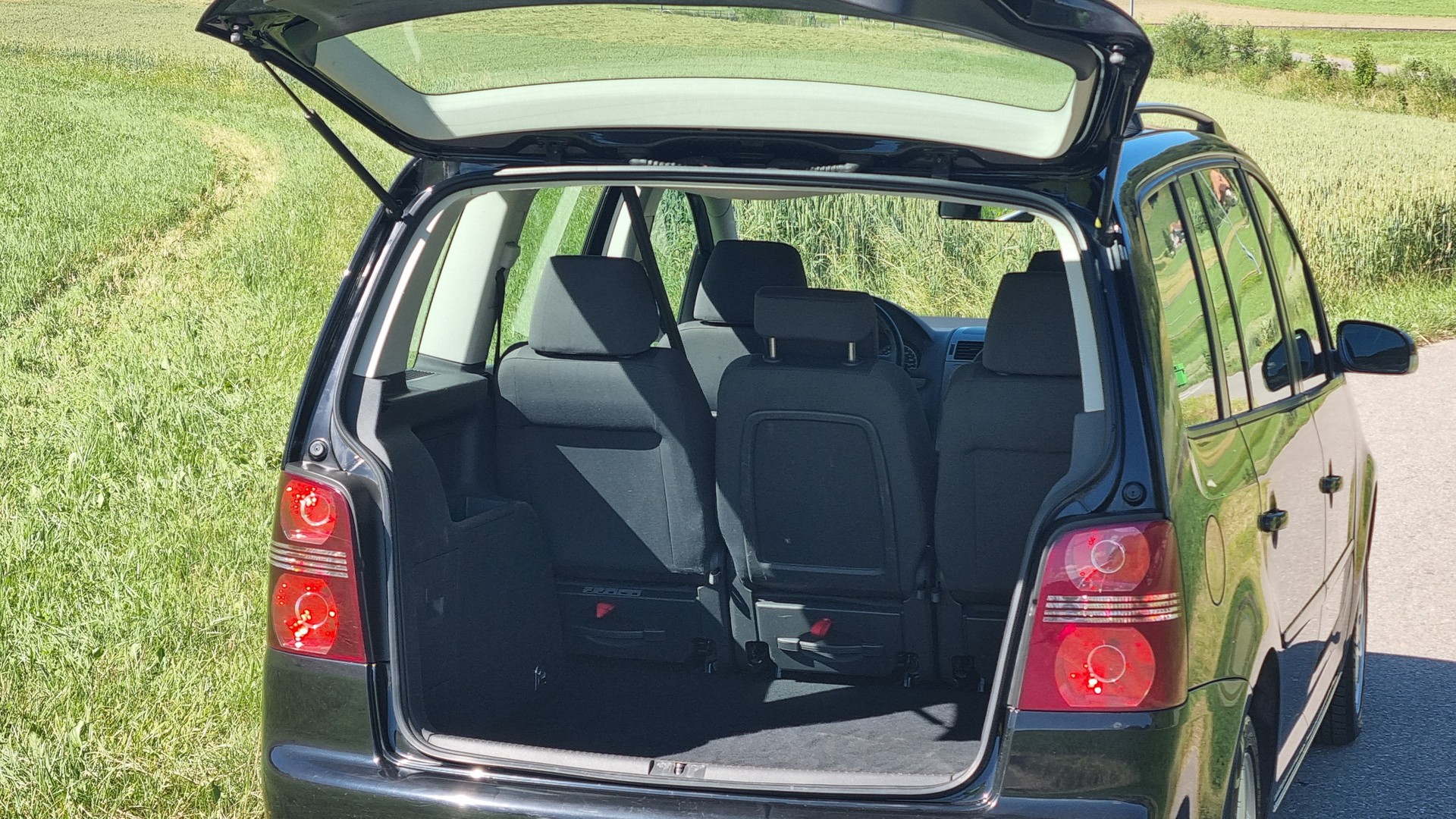 VW VW Touran 1.4 TSI Comfortline-image-5