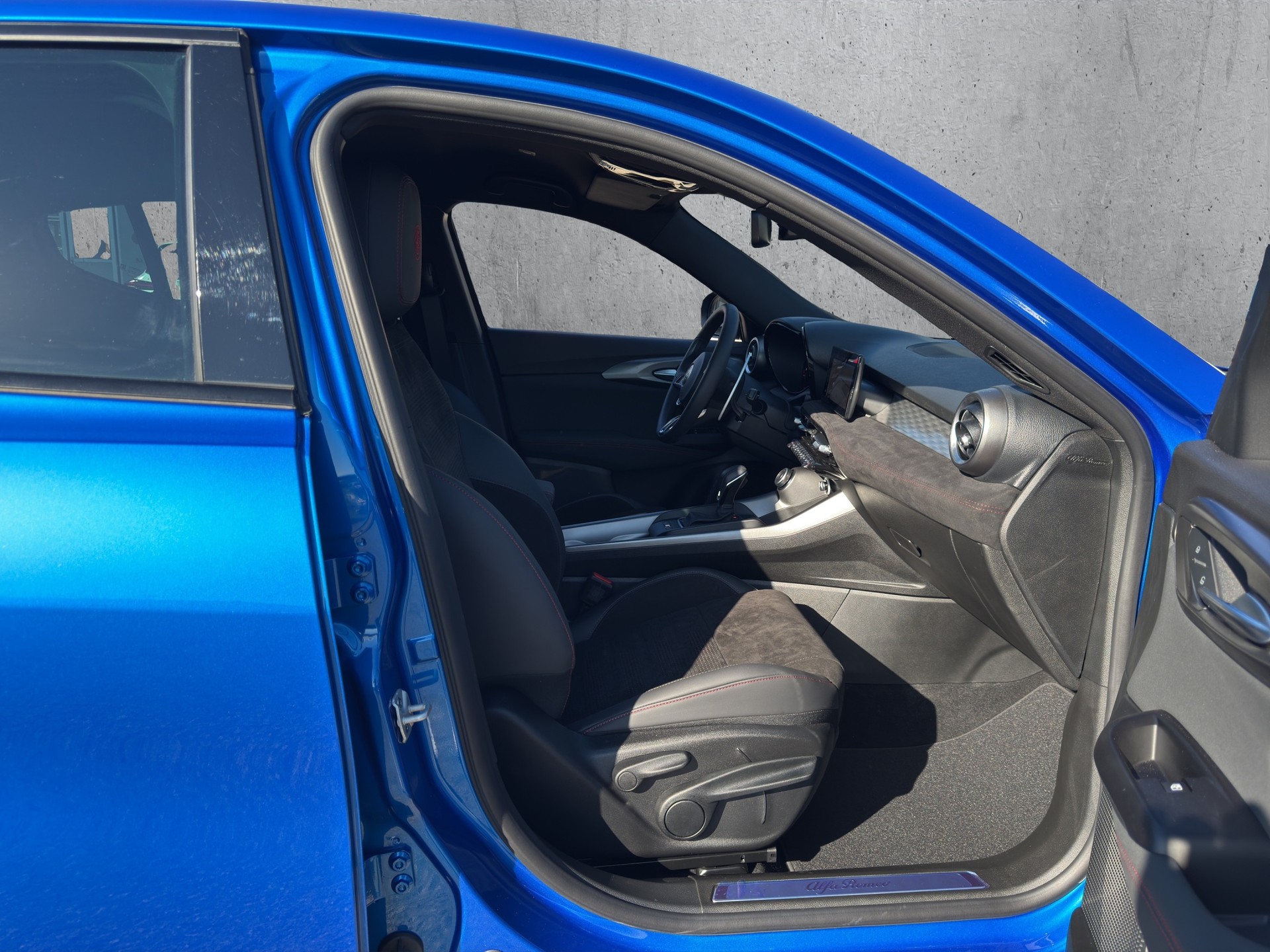 ALFA ROMEO Tonale 1.5 Hybrid 160cv Veloce-image-9