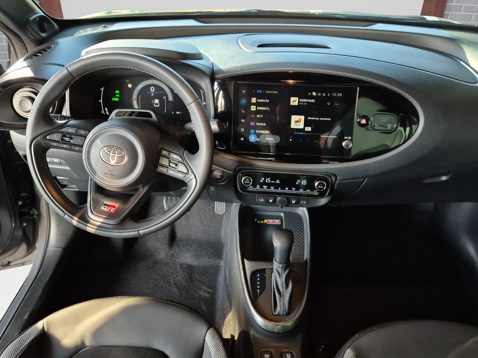 TOYOTA Aygo X 1.5 VVT-i HSD GR Sport-image-6