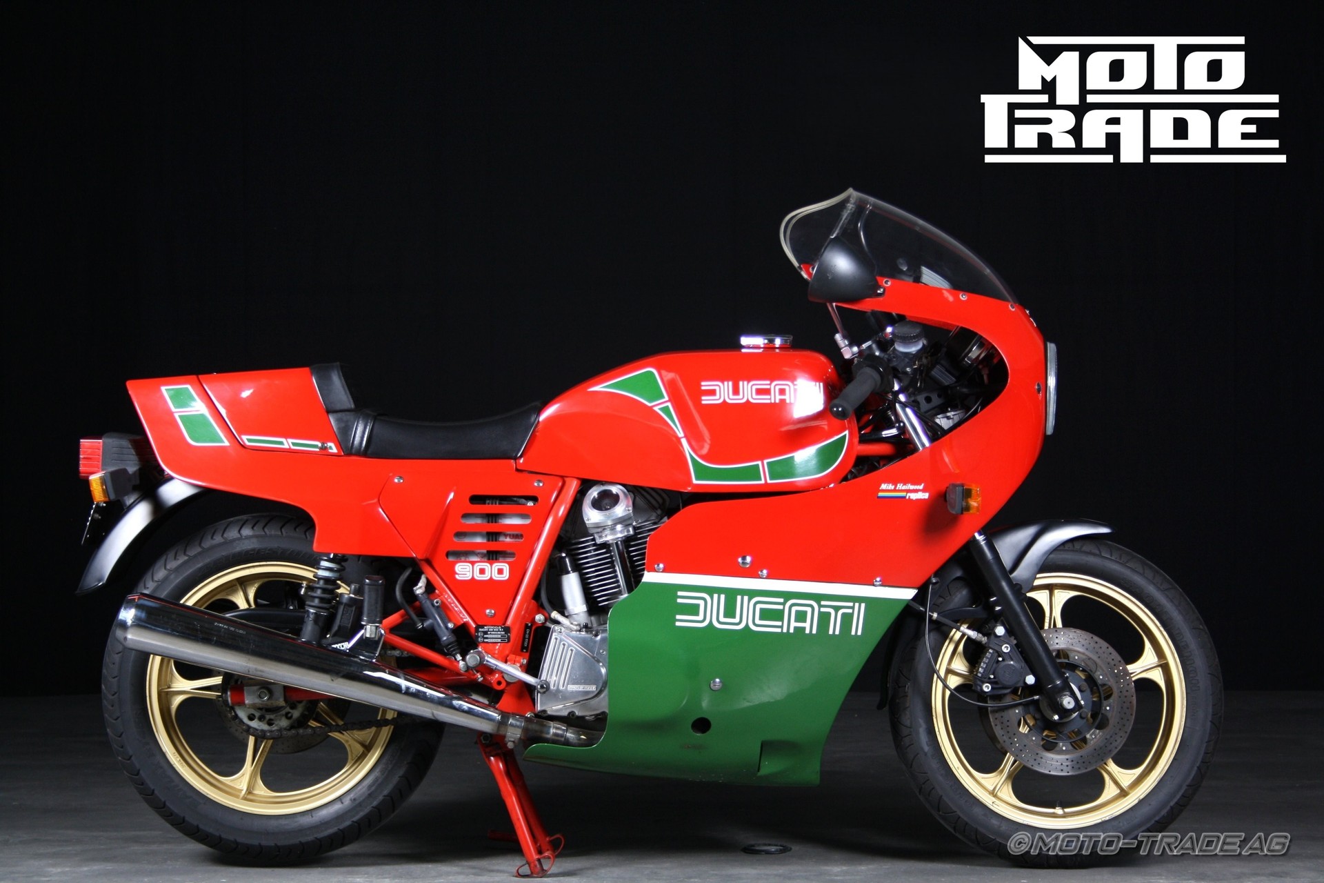 DUCATI 900 SS Replica Mike Hailwood-showroom-element-1