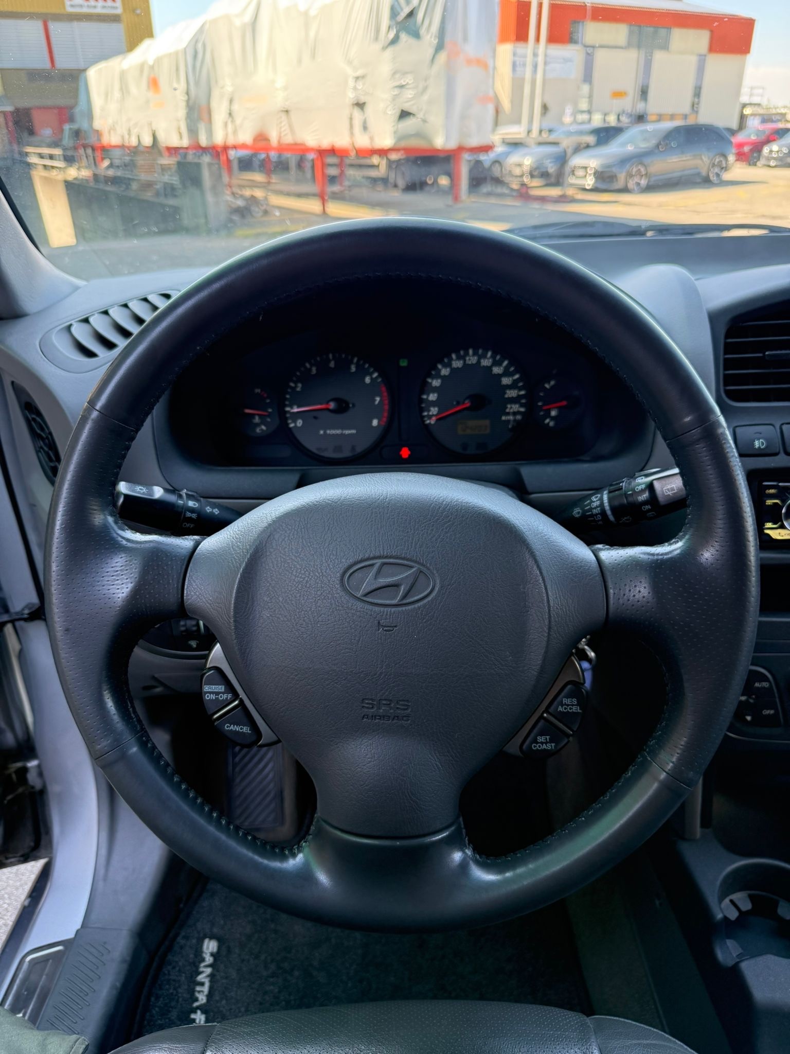 HYUNDAI Santa Fe 2.7 V6 GLS-image-10
