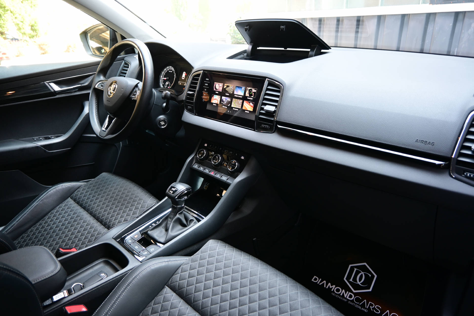 SKODA Karoq 2.0 TDI Style 4x4 DSG-image-18