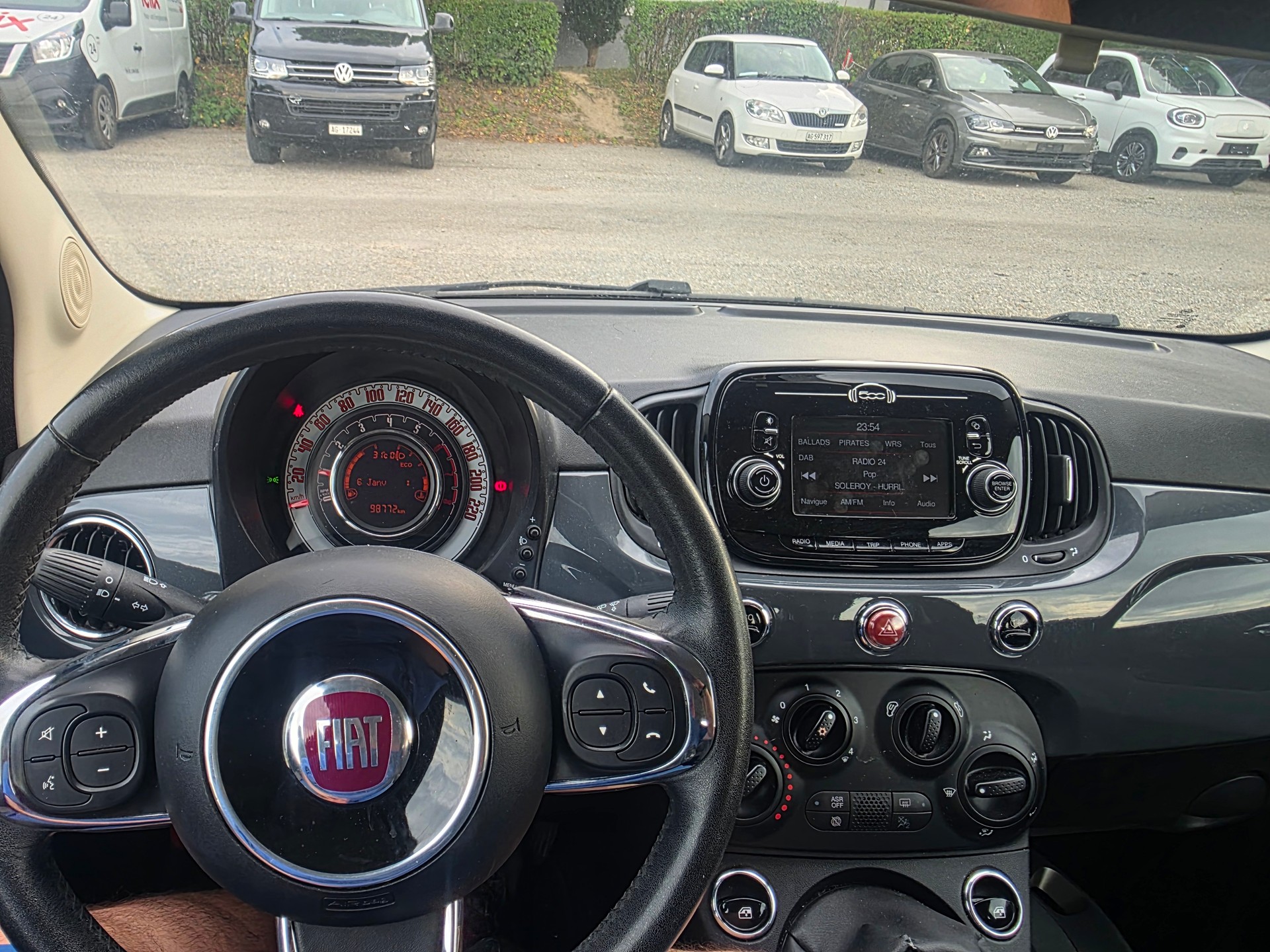FIAT 500C 0.9 Twinair Mirror-image-7
