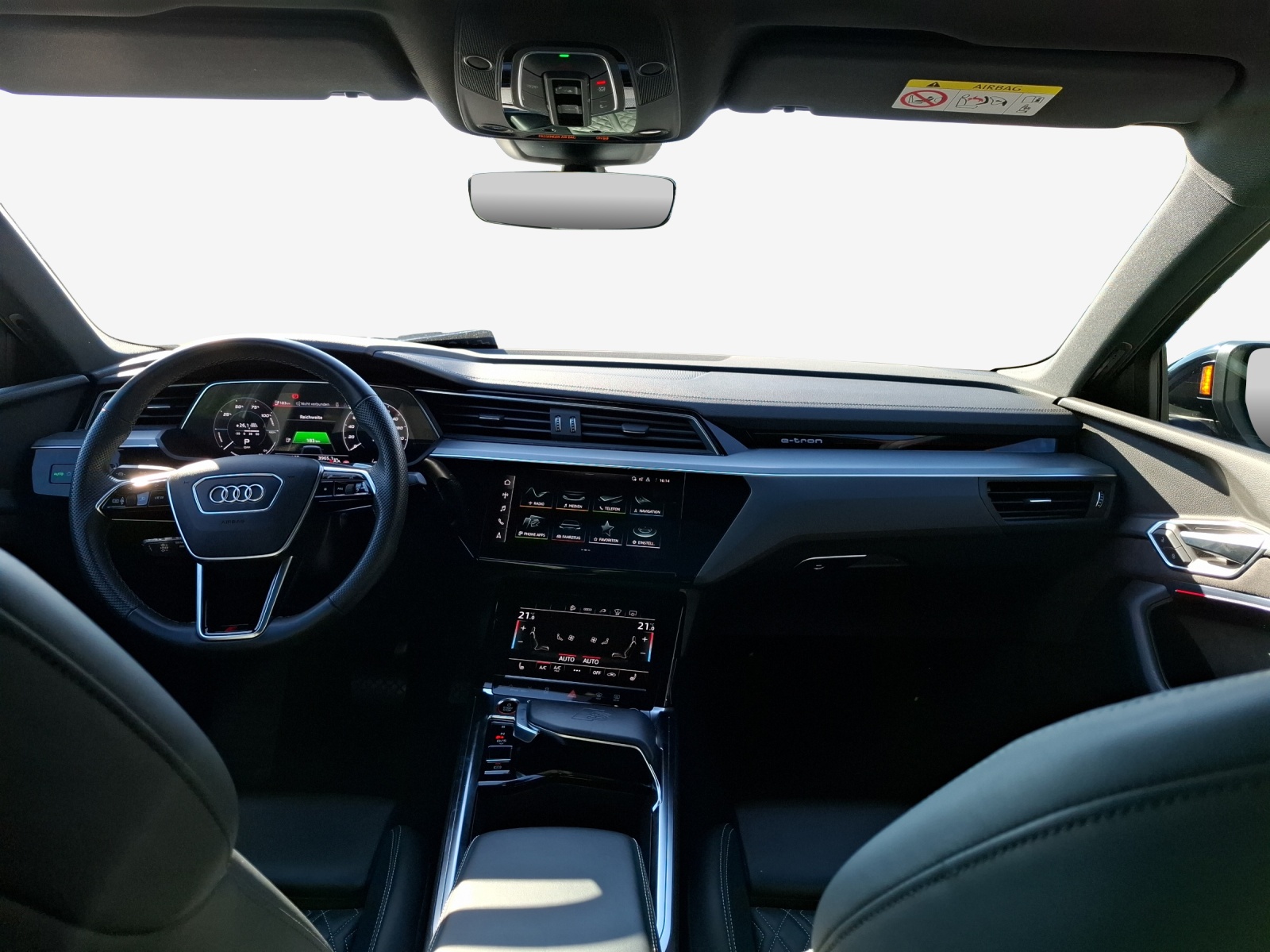 AUDI e-tron S Sportback quattro-image-8
